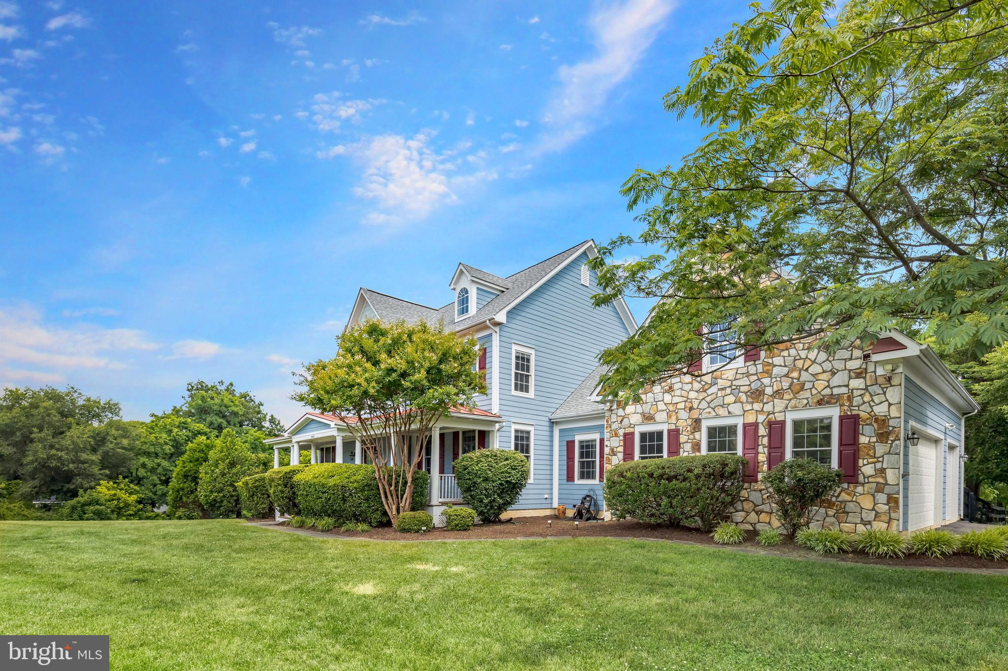 STONELEIGH - Residential