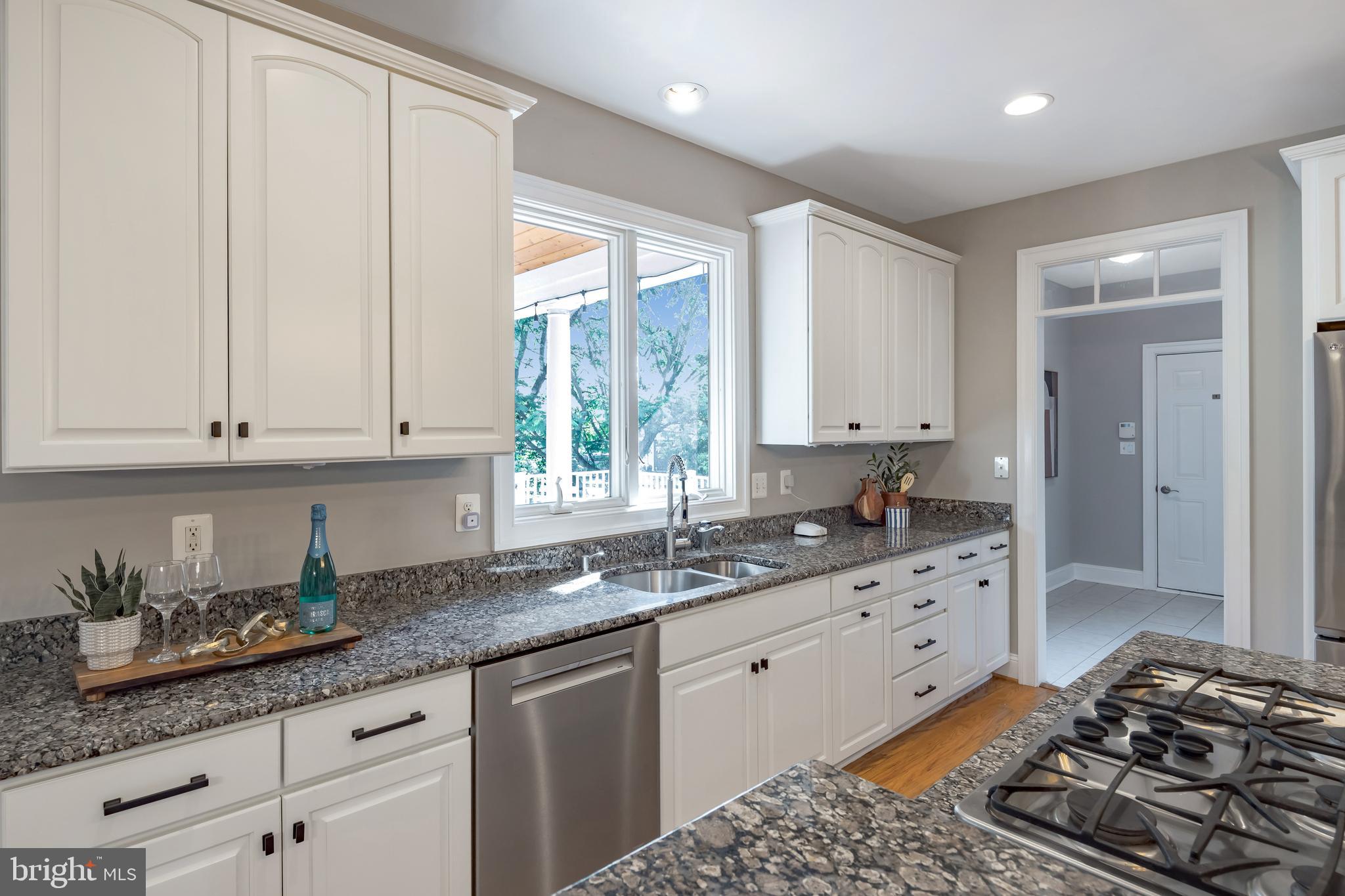 STONELEIGH - Residential