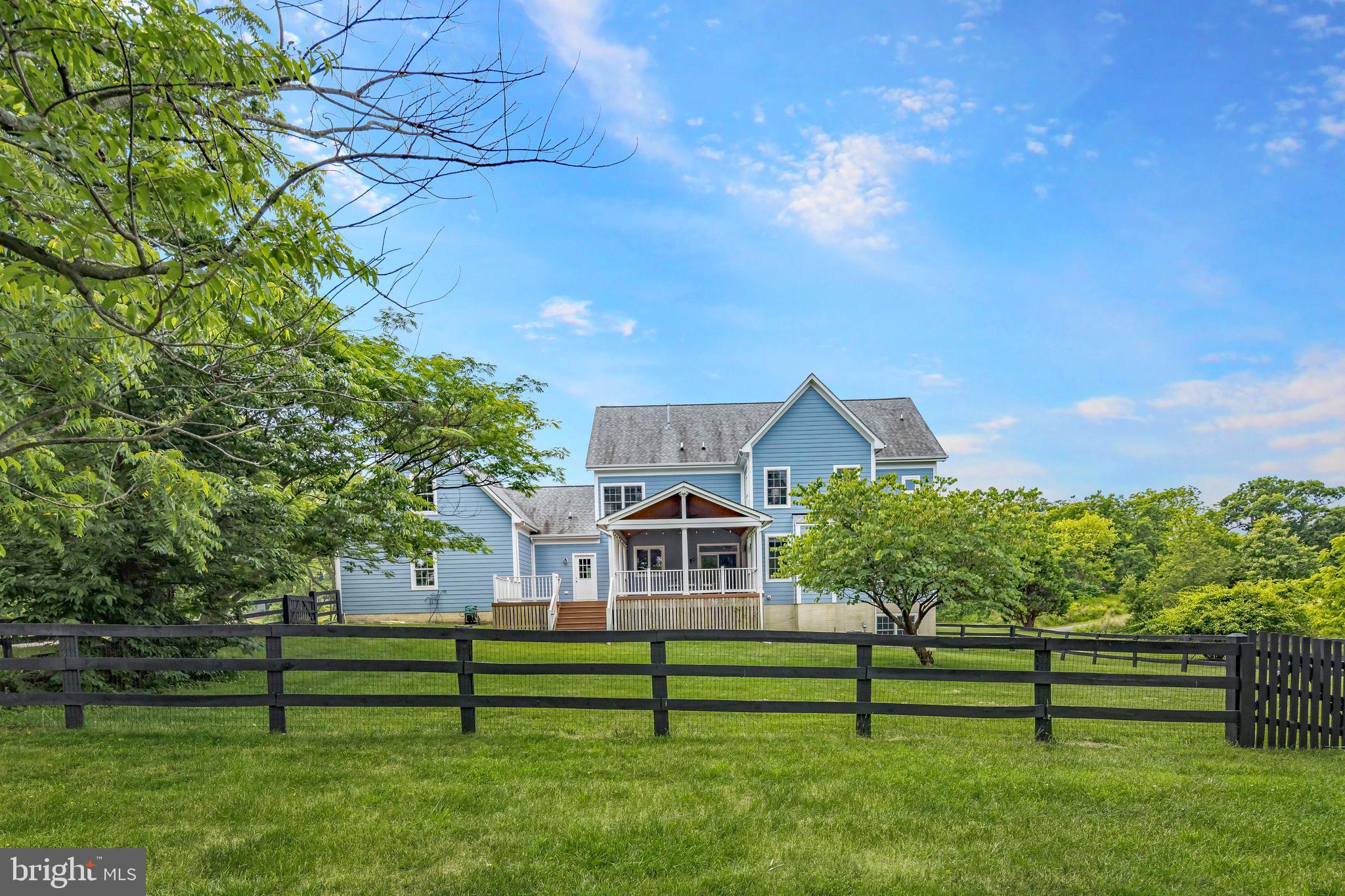 STONELEIGH - Residential