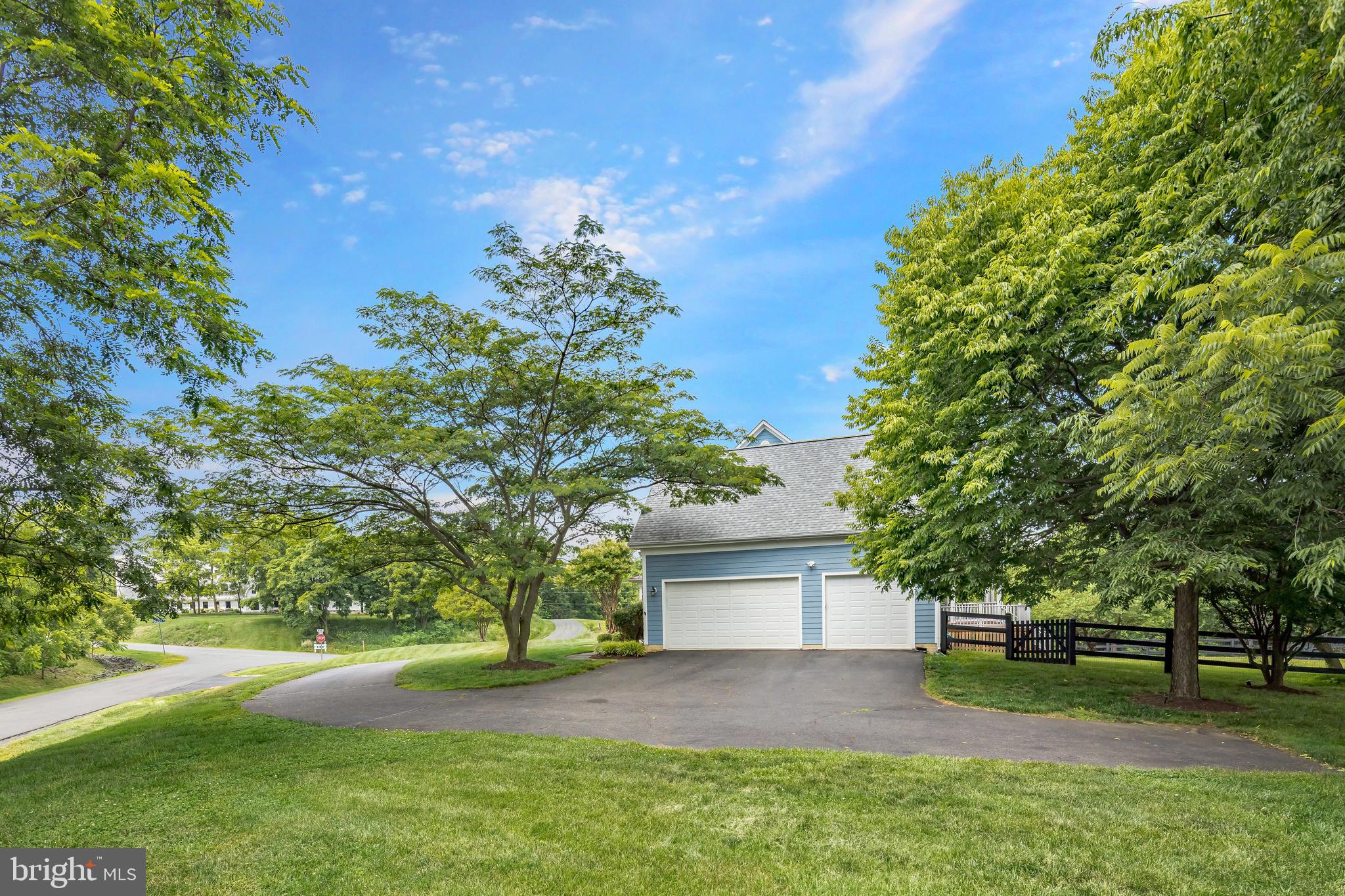 STONELEIGH - Residential