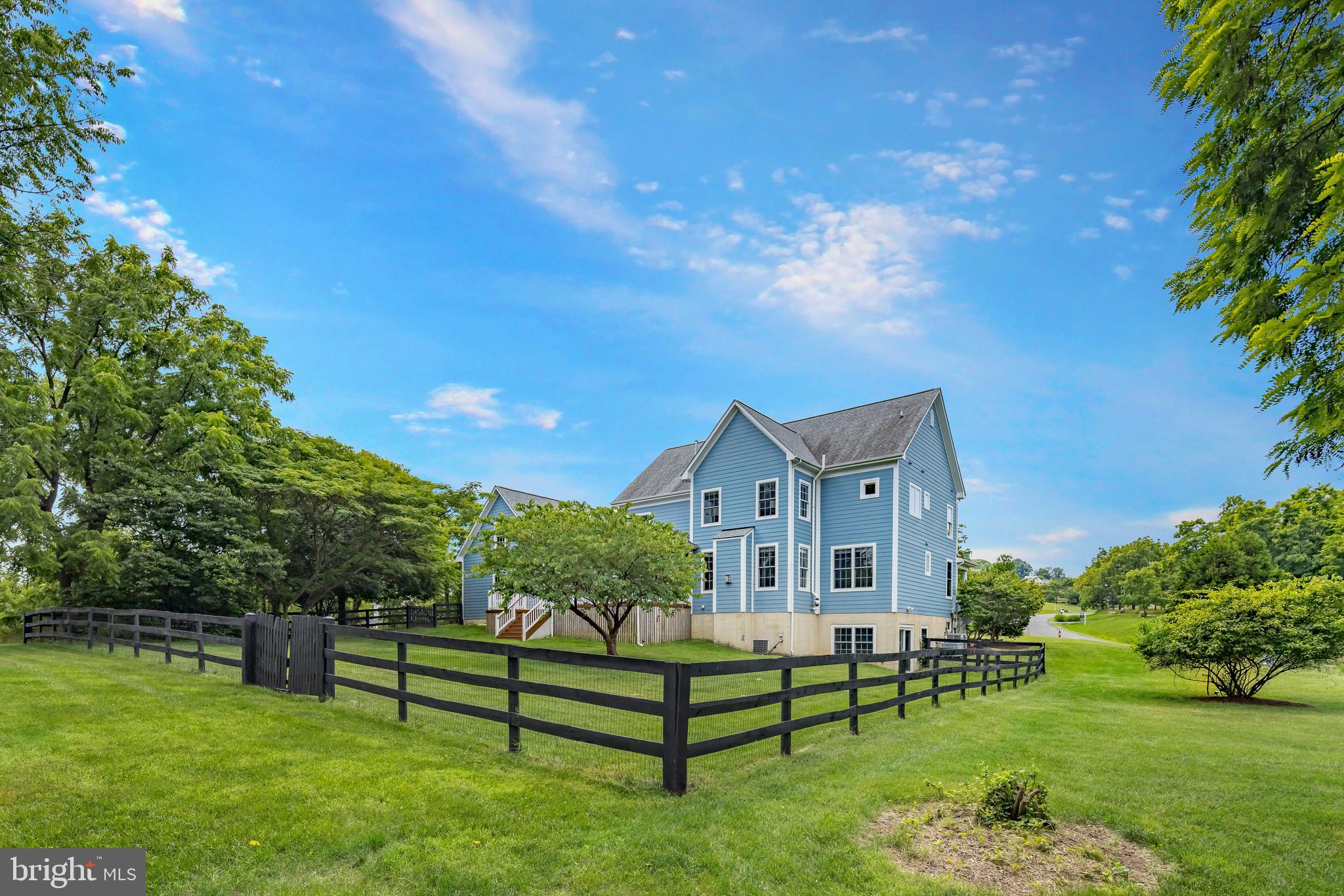 STONELEIGH - Residential