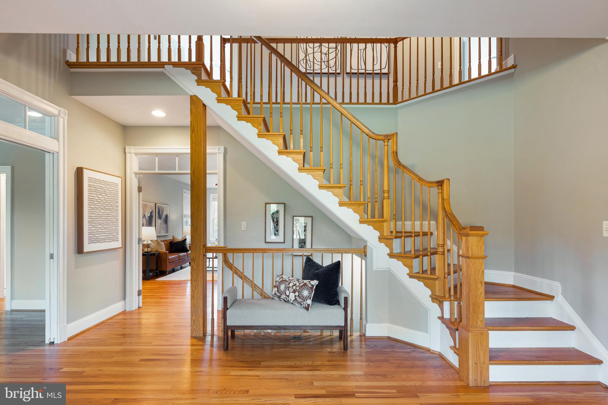 STONELEIGH - Residential