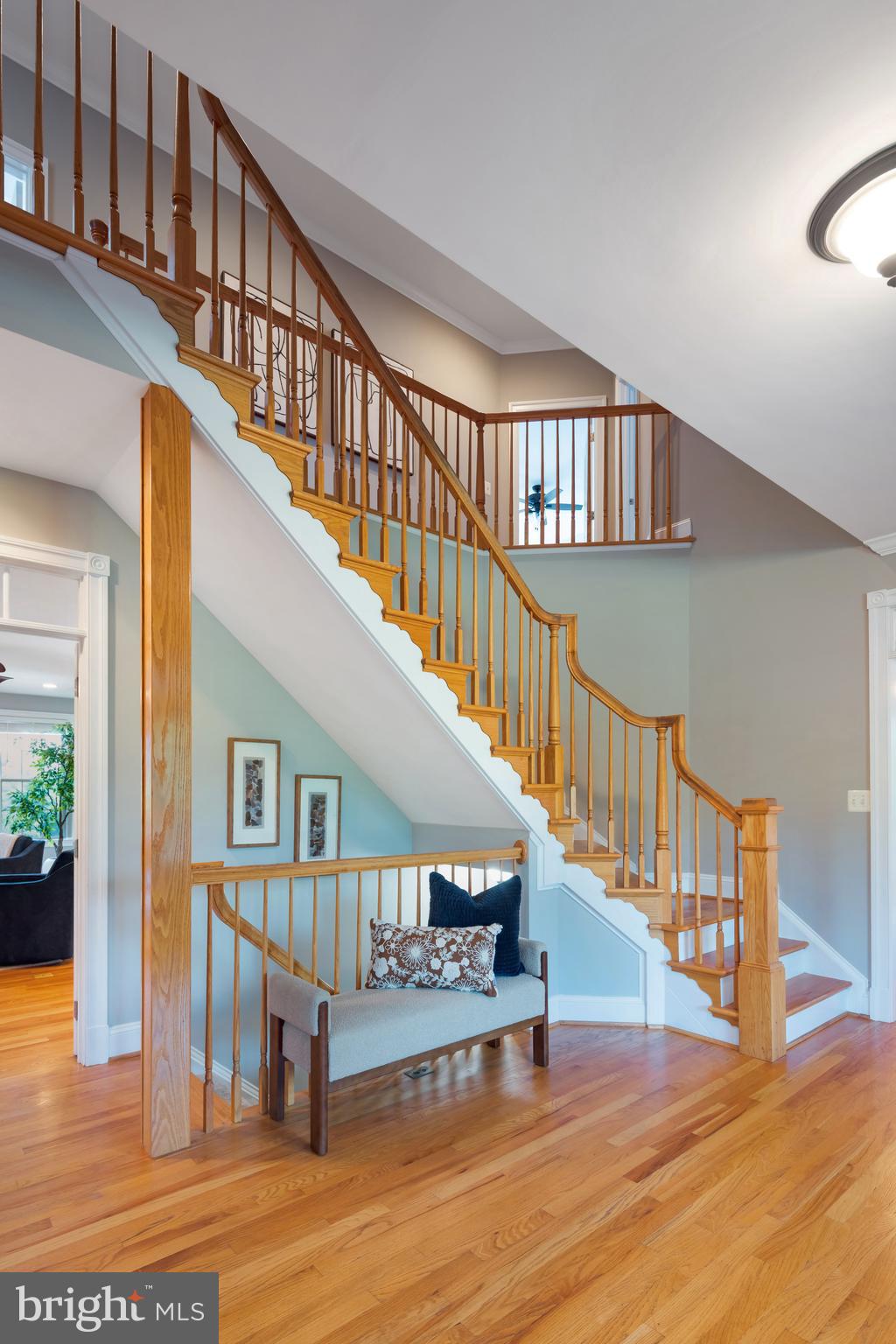 STONELEIGH - Residential