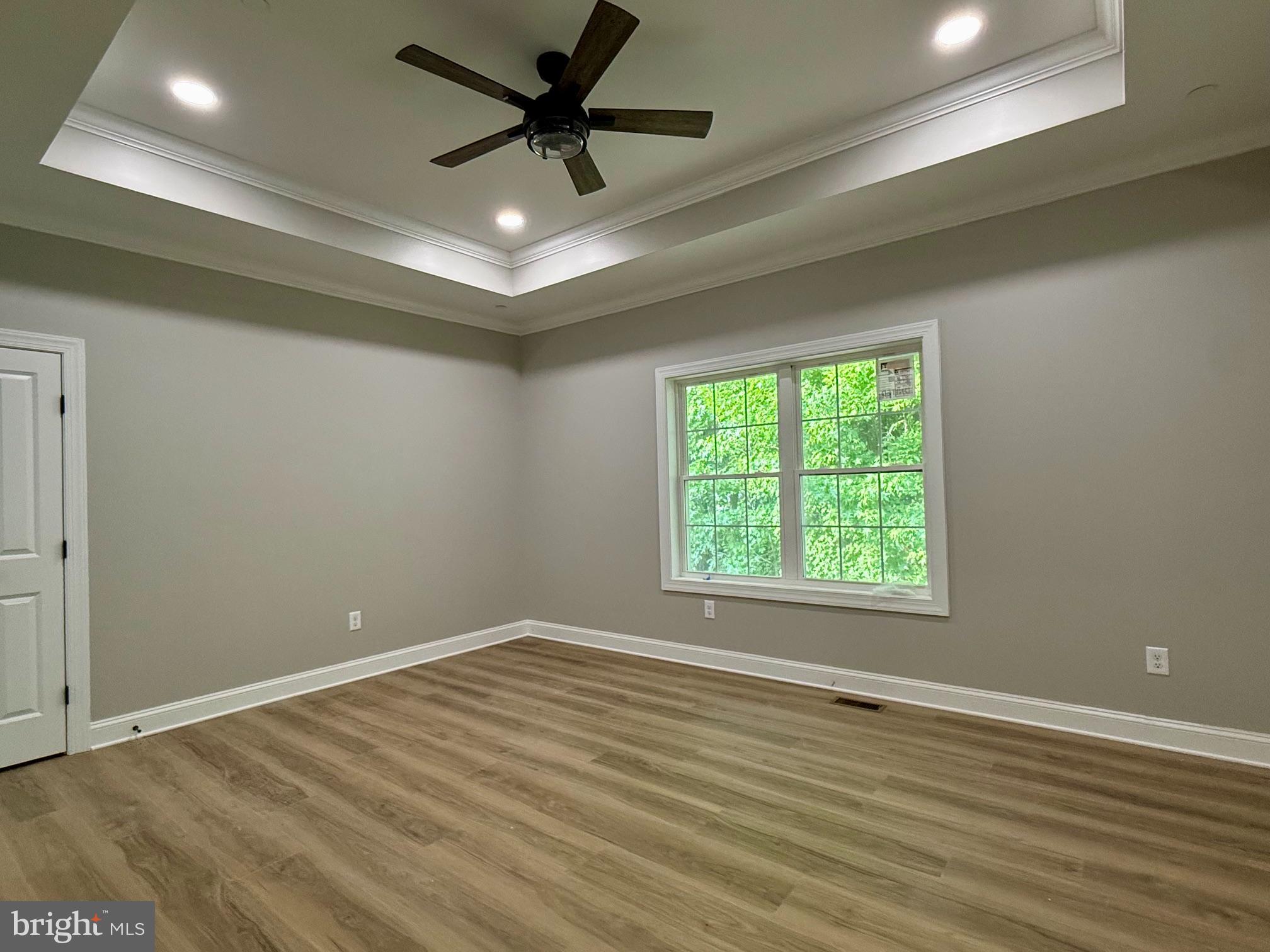 LIGHTHOUSE COMMONS - Residential