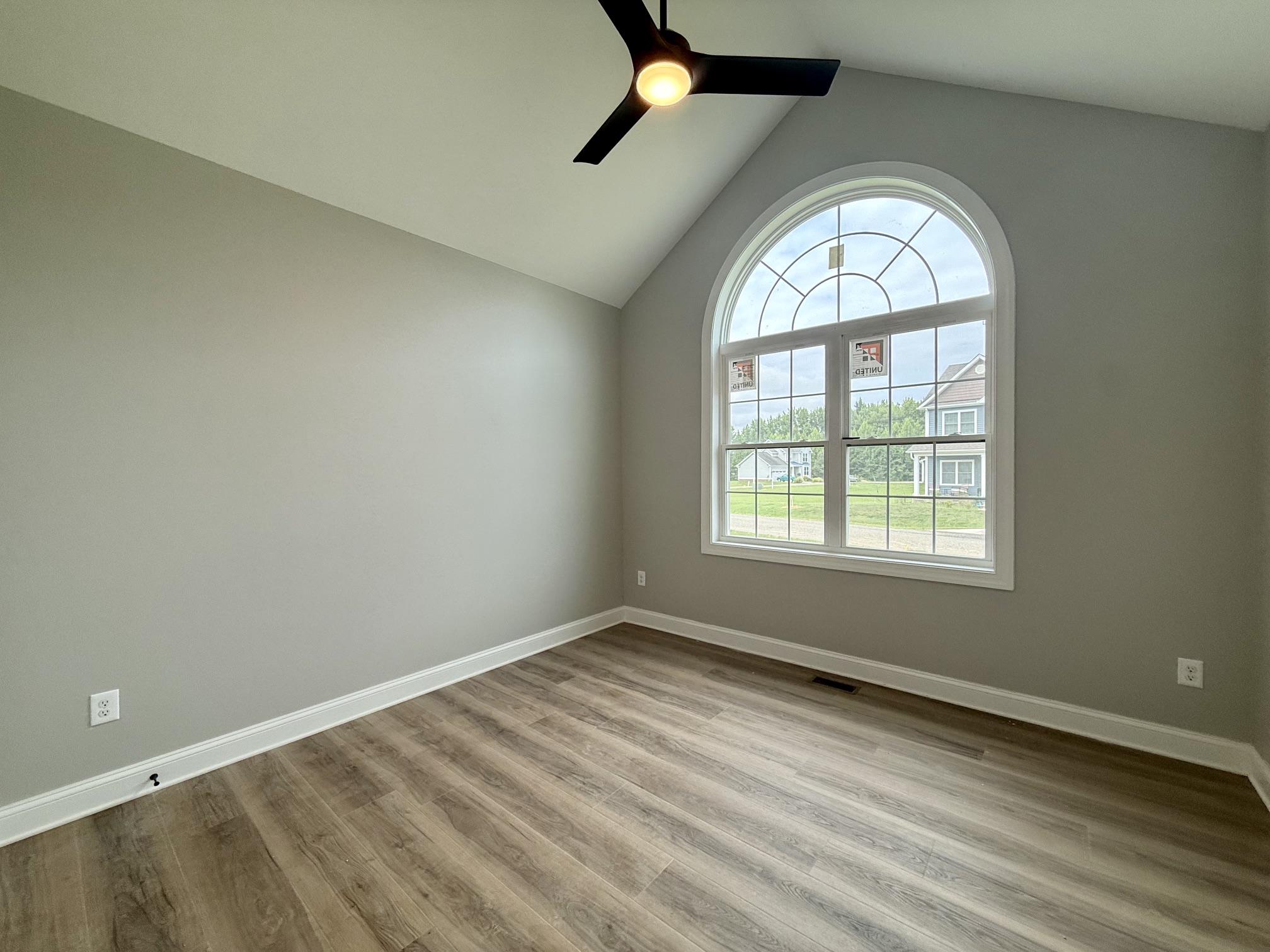LIGHTHOUSE COMMONS - Residential