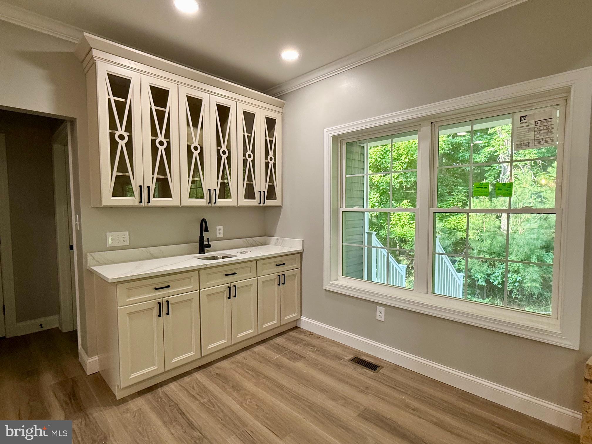 LIGHTHOUSE COMMONS - Residential