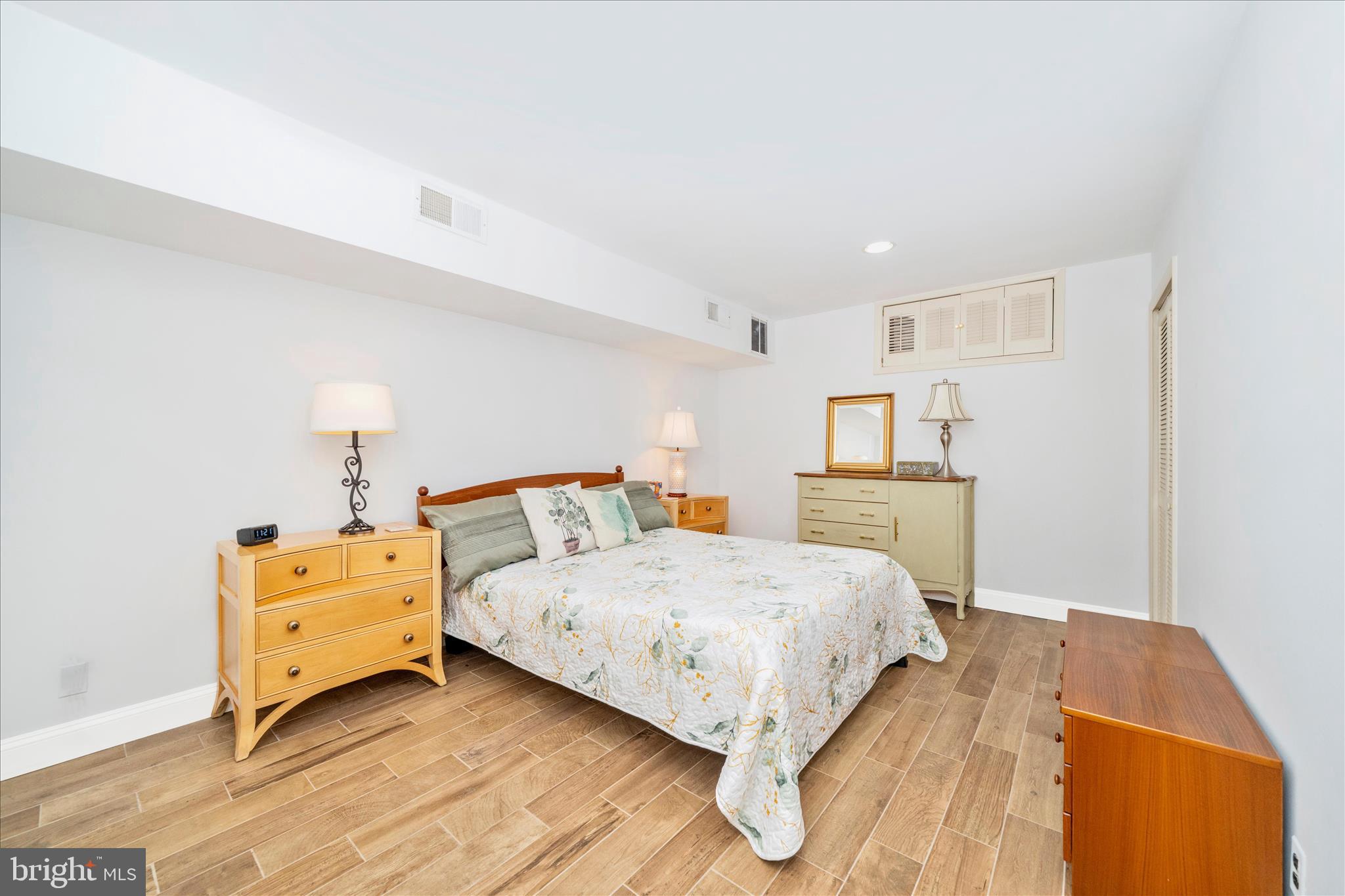STRATHMORE PLACE - Residential