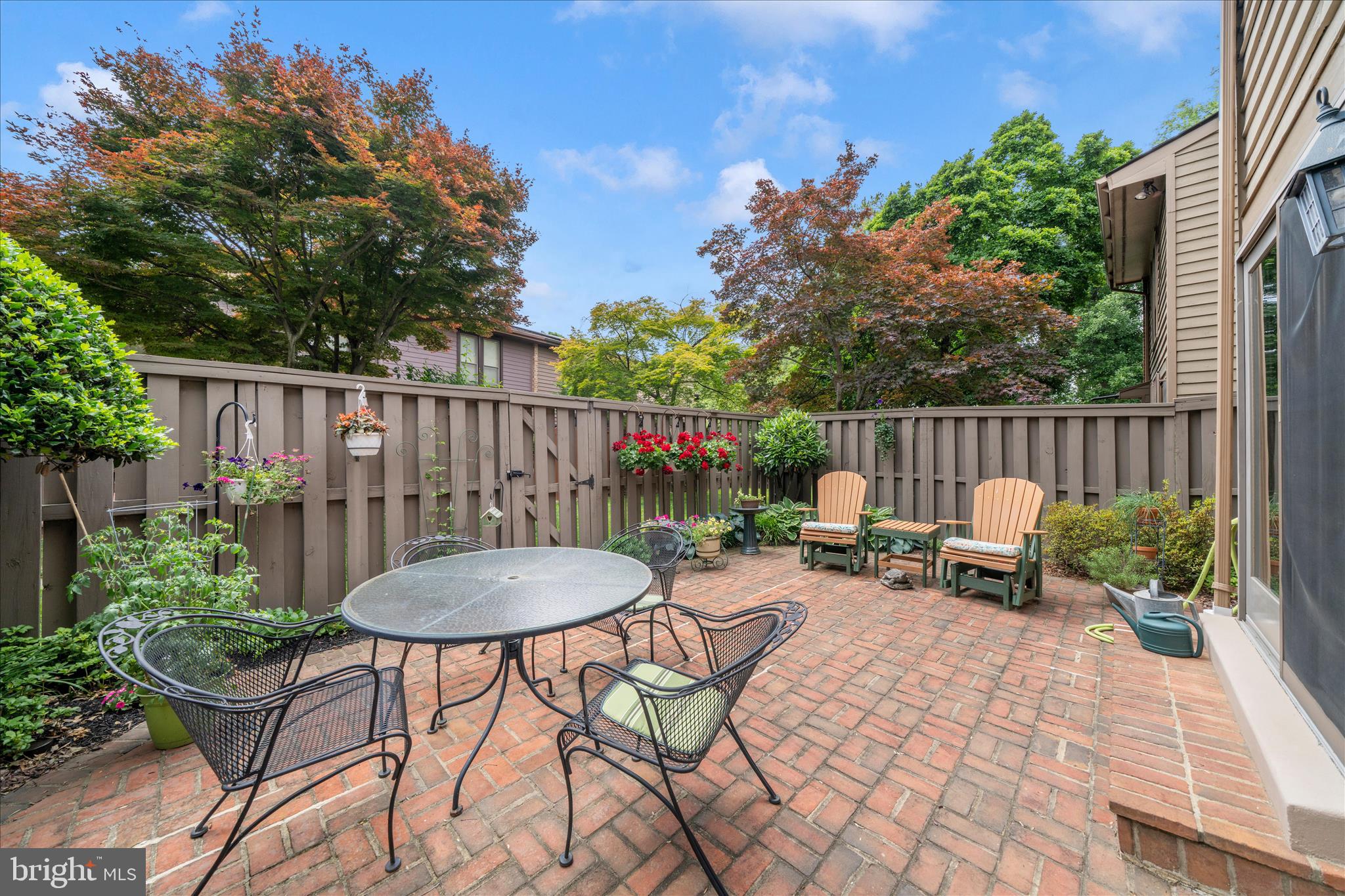 STRATHMORE PLACE - Residential