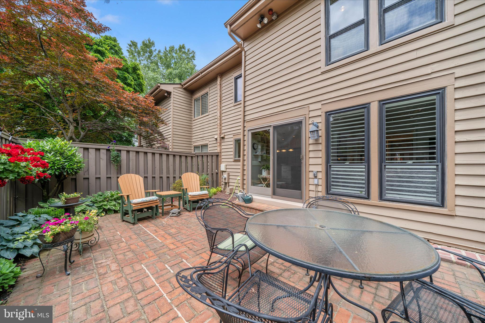 STRATHMORE PLACE - Residential