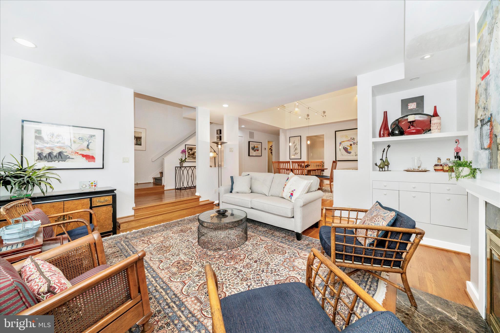 STRATHMORE PLACE - Residential