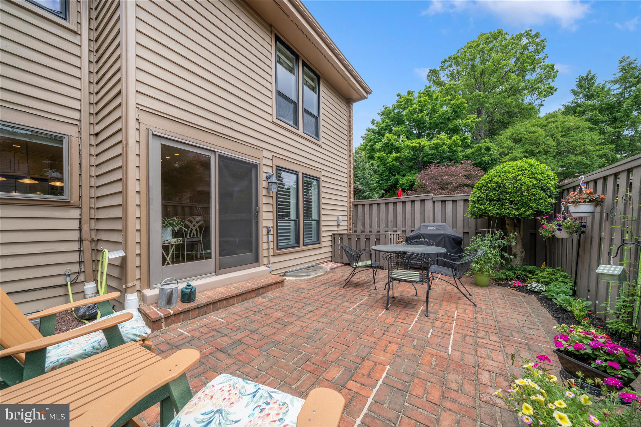 STRATHMORE PLACE - Residential