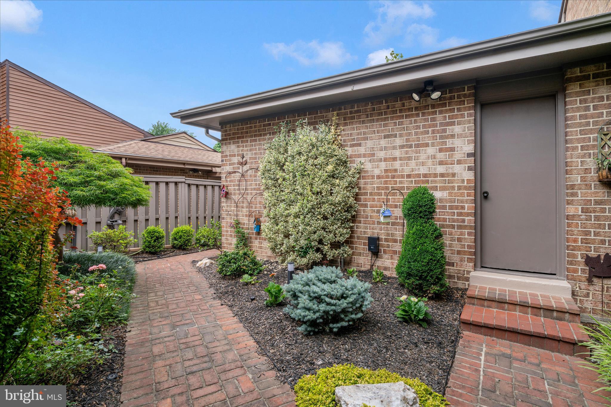STRATHMORE PLACE - Residential