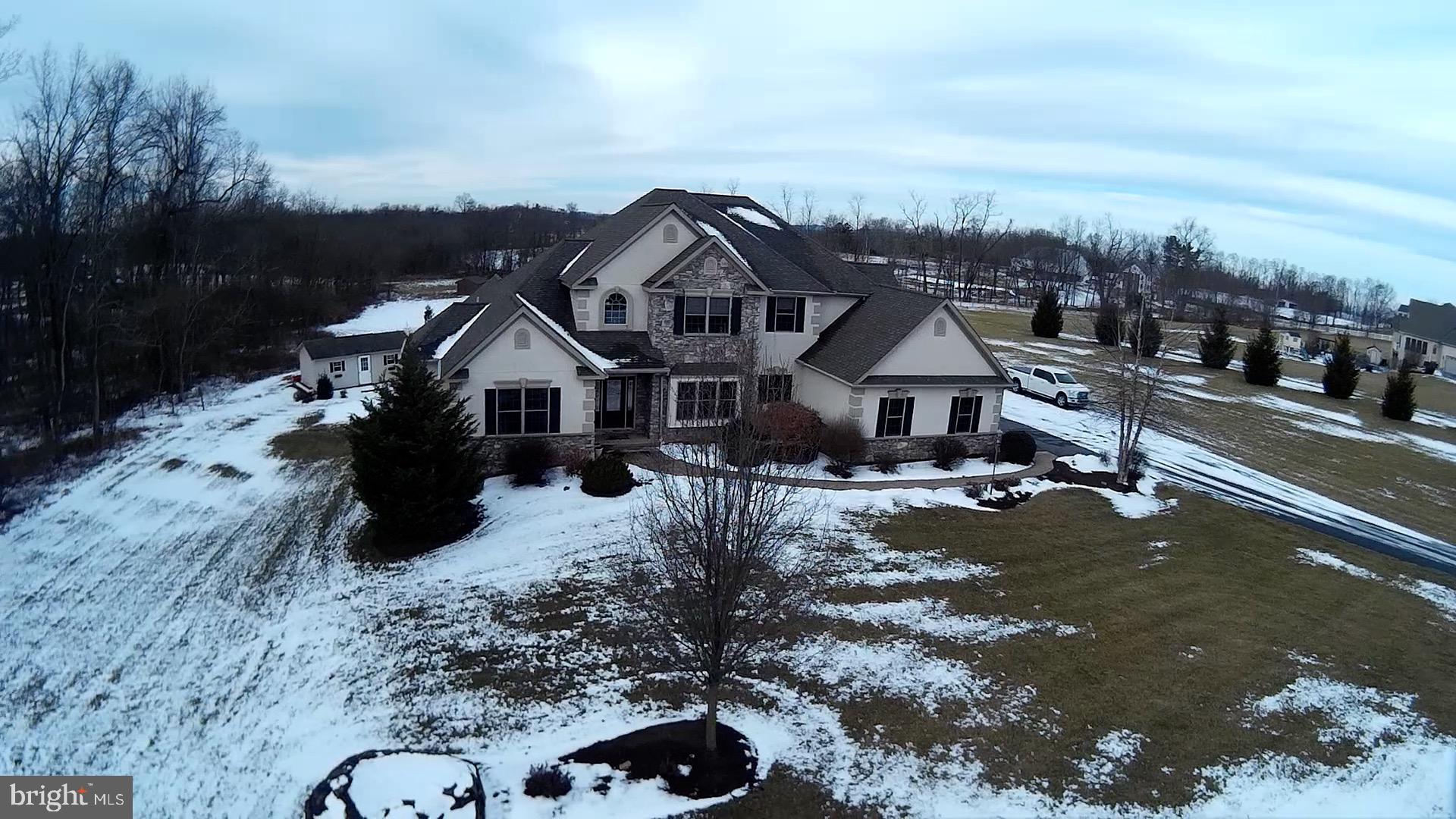 STONE CREEK ESTATES - Residential