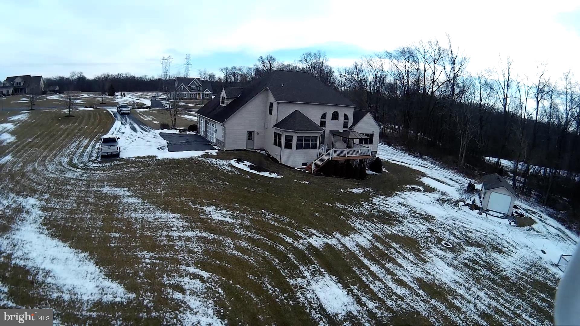 STONE CREEK ESTATES - Residential