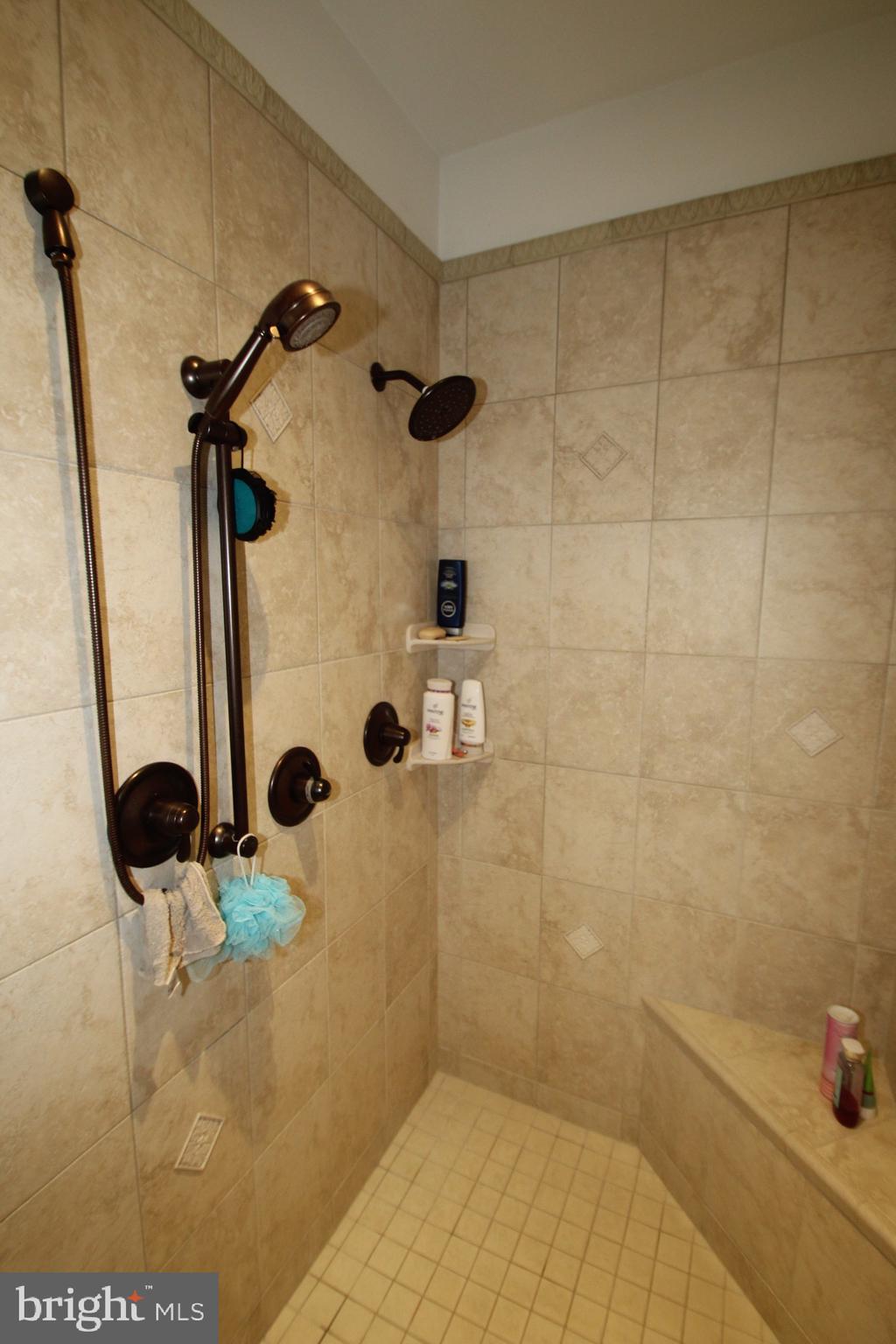 STONE CREEK ESTATES - Residential