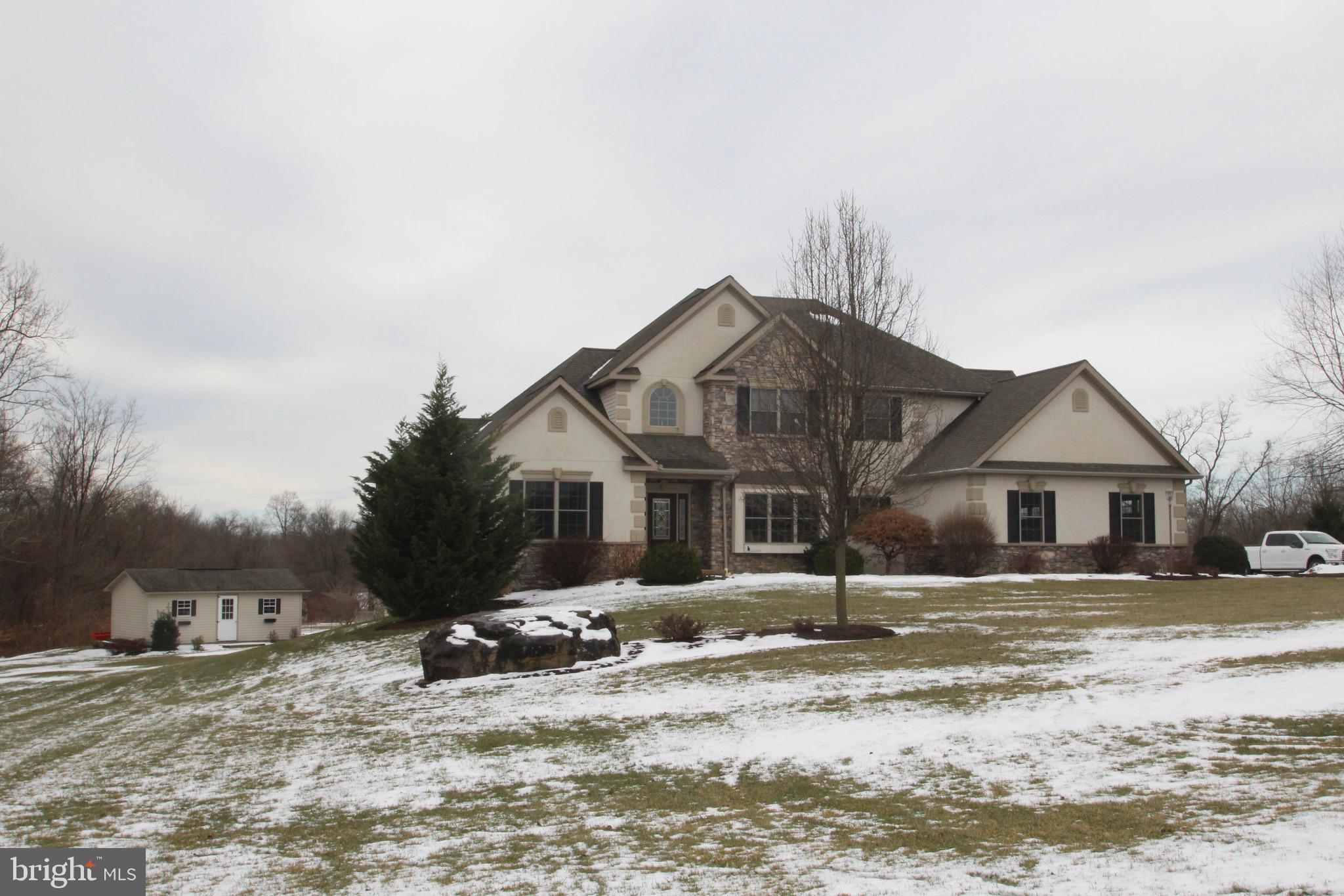 STONE CREEK ESTATES - Residential