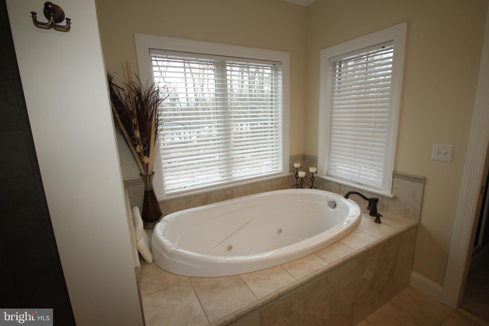 STONE CREEK ESTATES - Residential