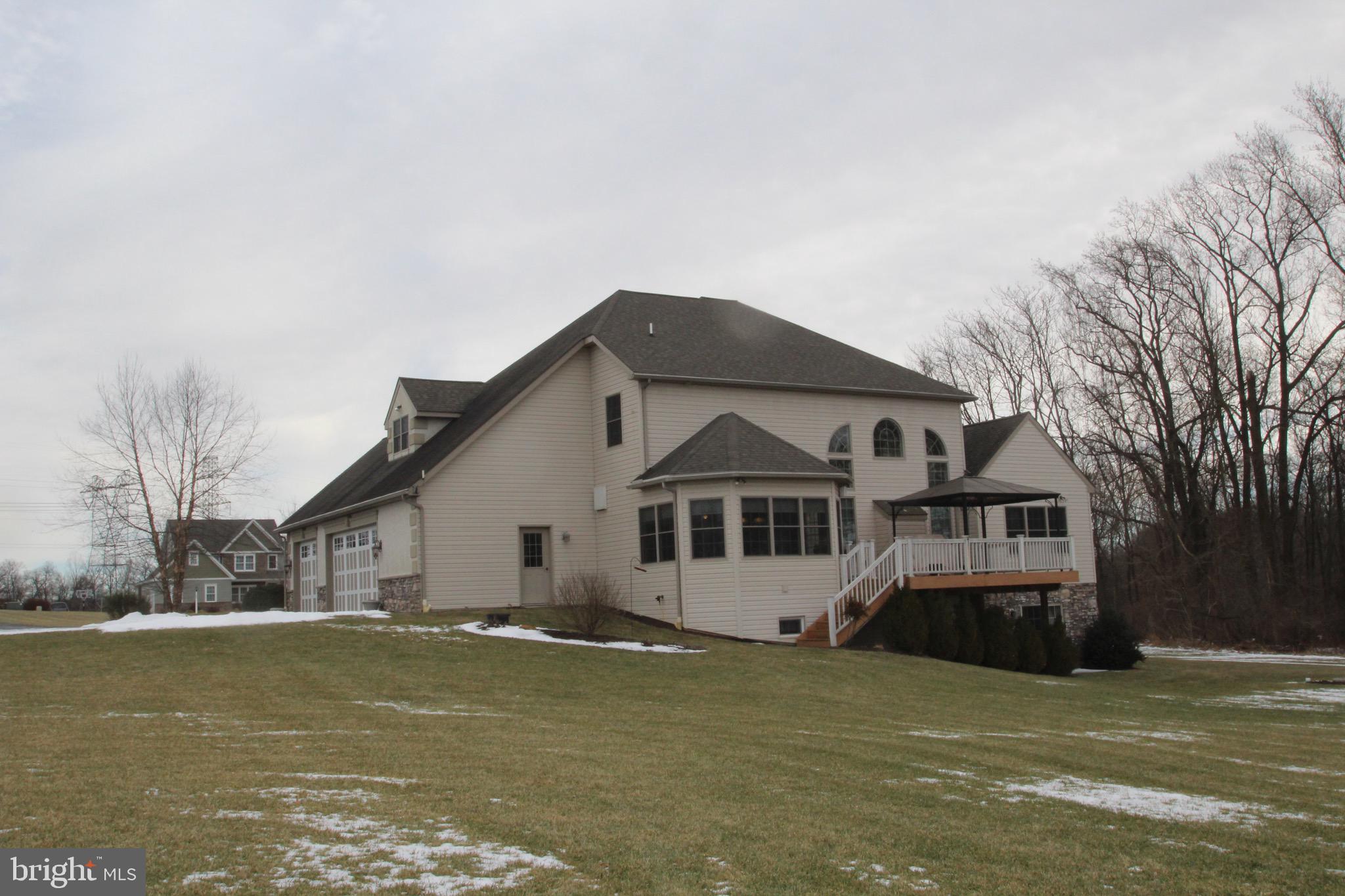 STONE CREEK ESTATES - Residential