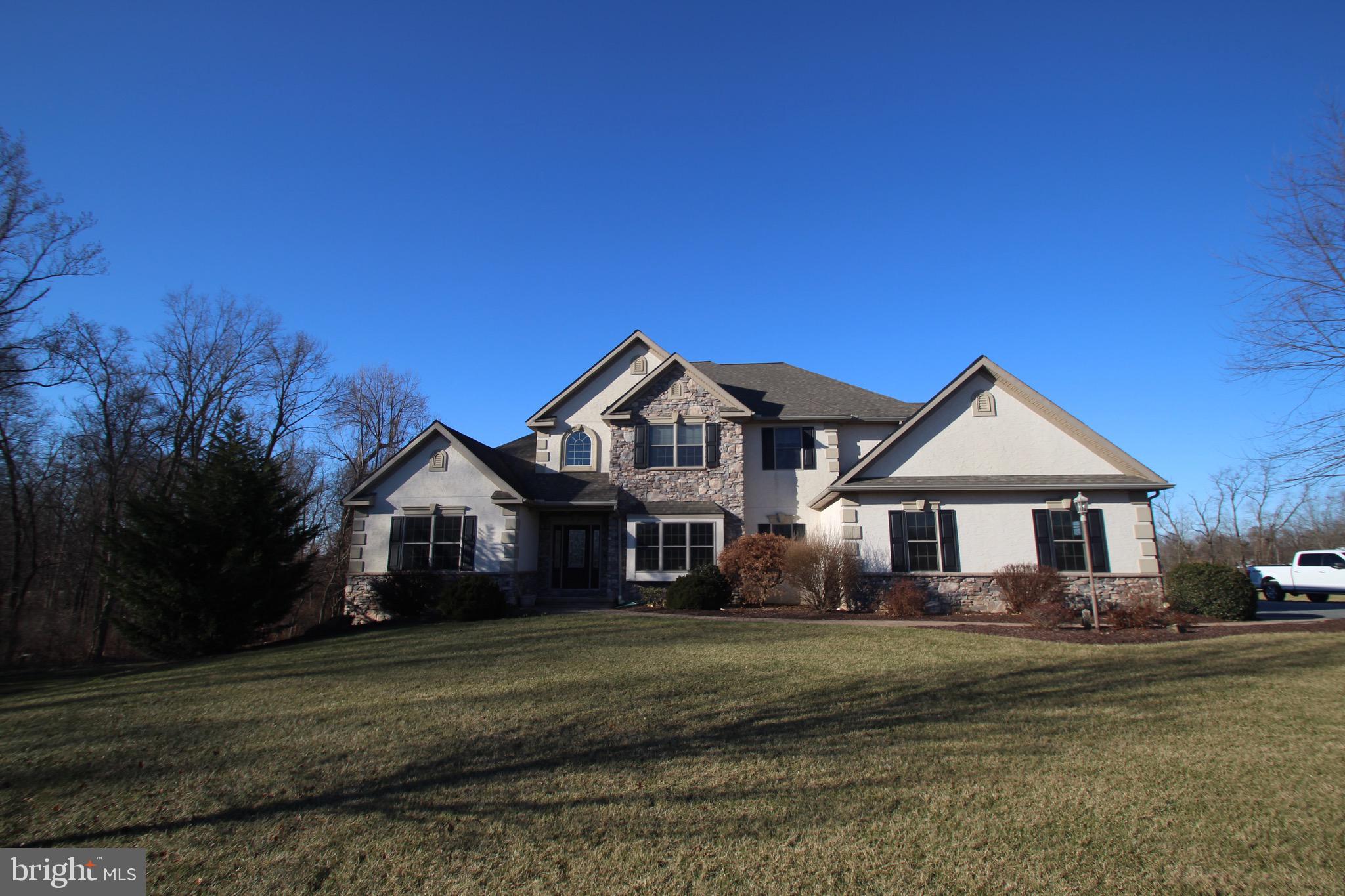 STONE CREEK ESTATES - Residential