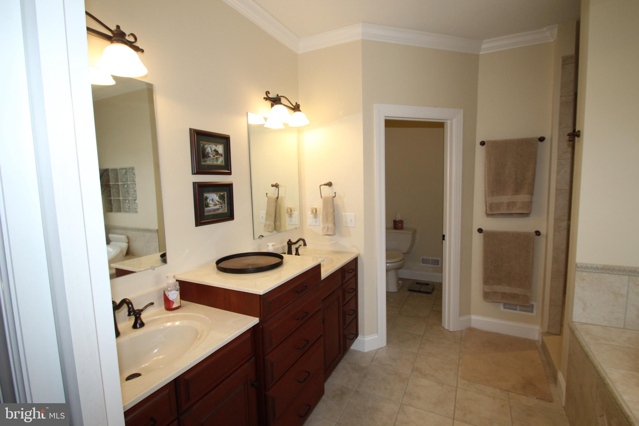 STONE CREEK ESTATES - Residential