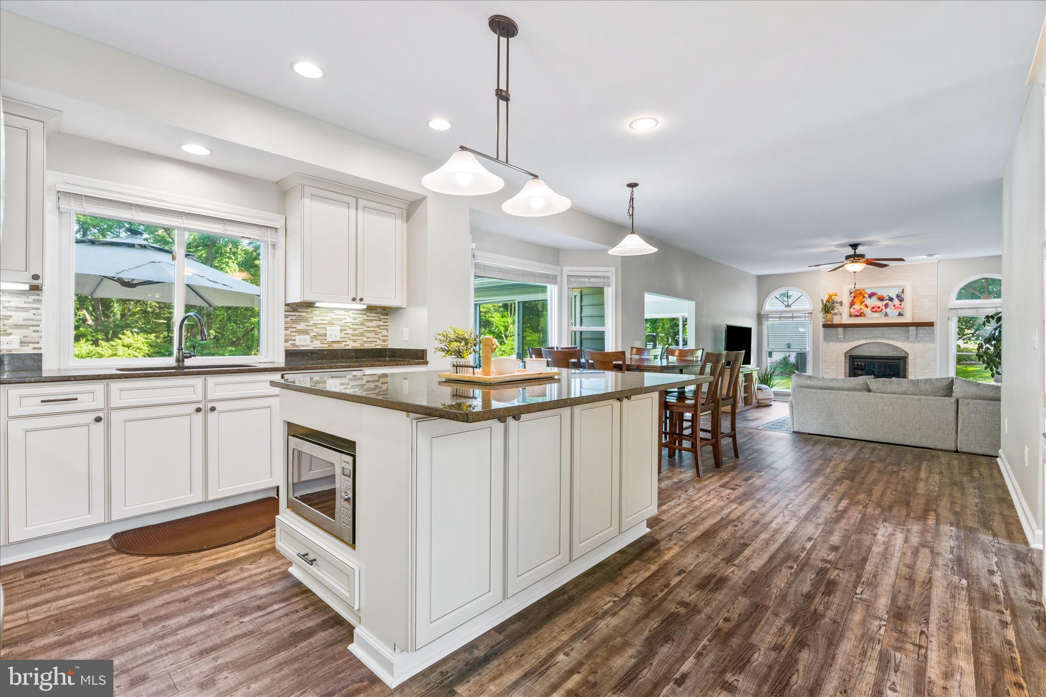 SPRING RIDGE - Residential