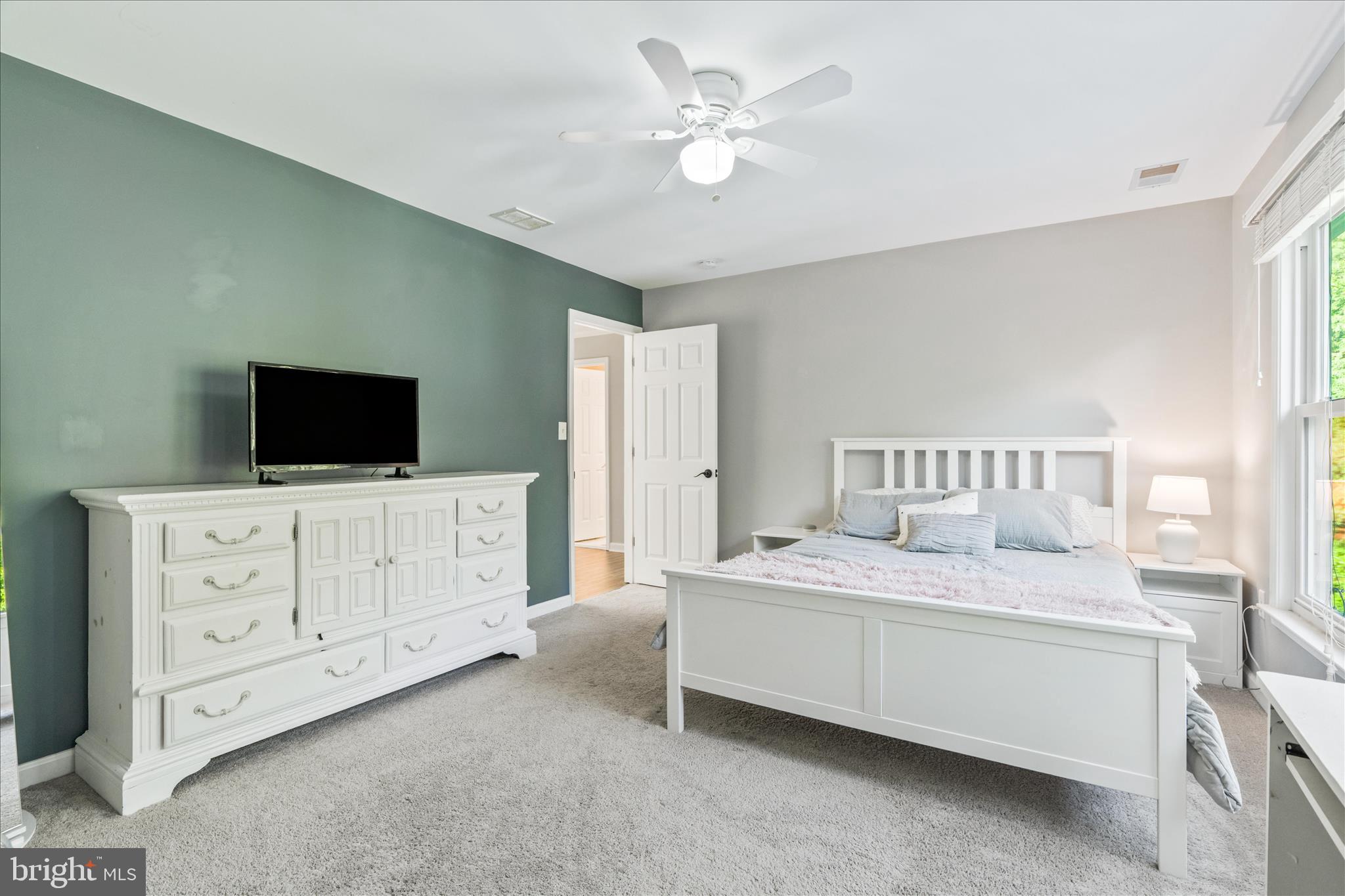 SPRING RIDGE - Residential
