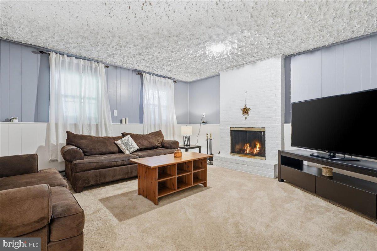 SADDLEBROOK - Residential