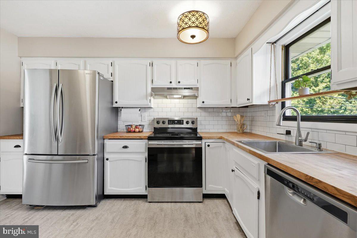 SADDLEBROOK - Residential