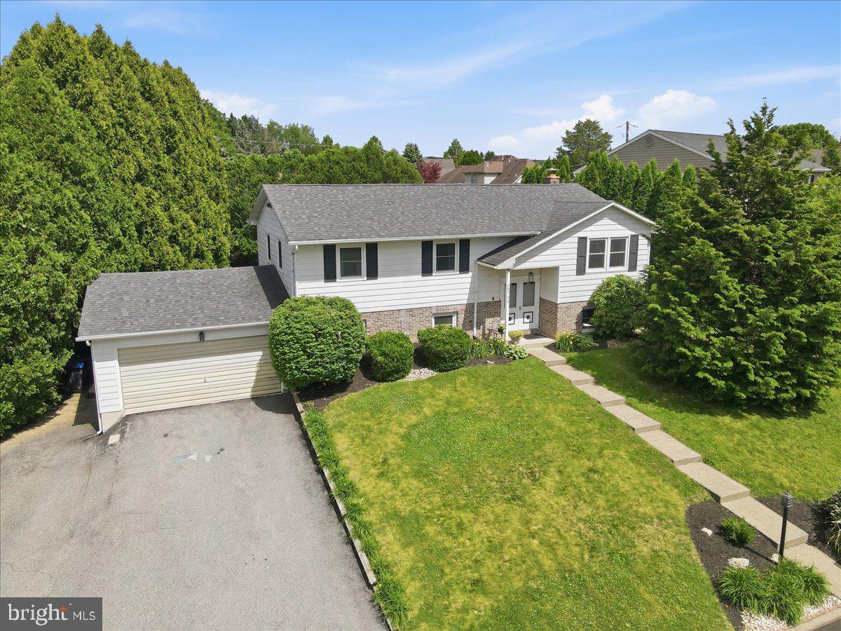 SADDLEBROOK - Residential