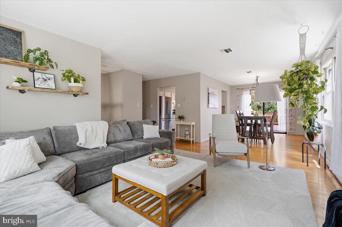 SADDLEBROOK - Residential
