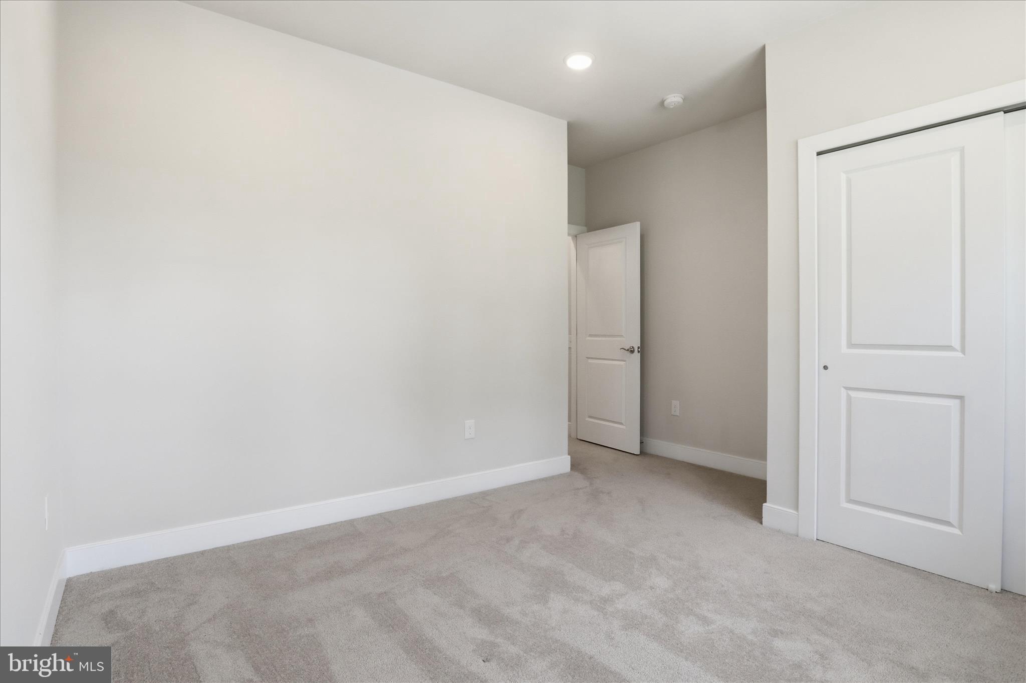 POTOMAC SHORES - Residential