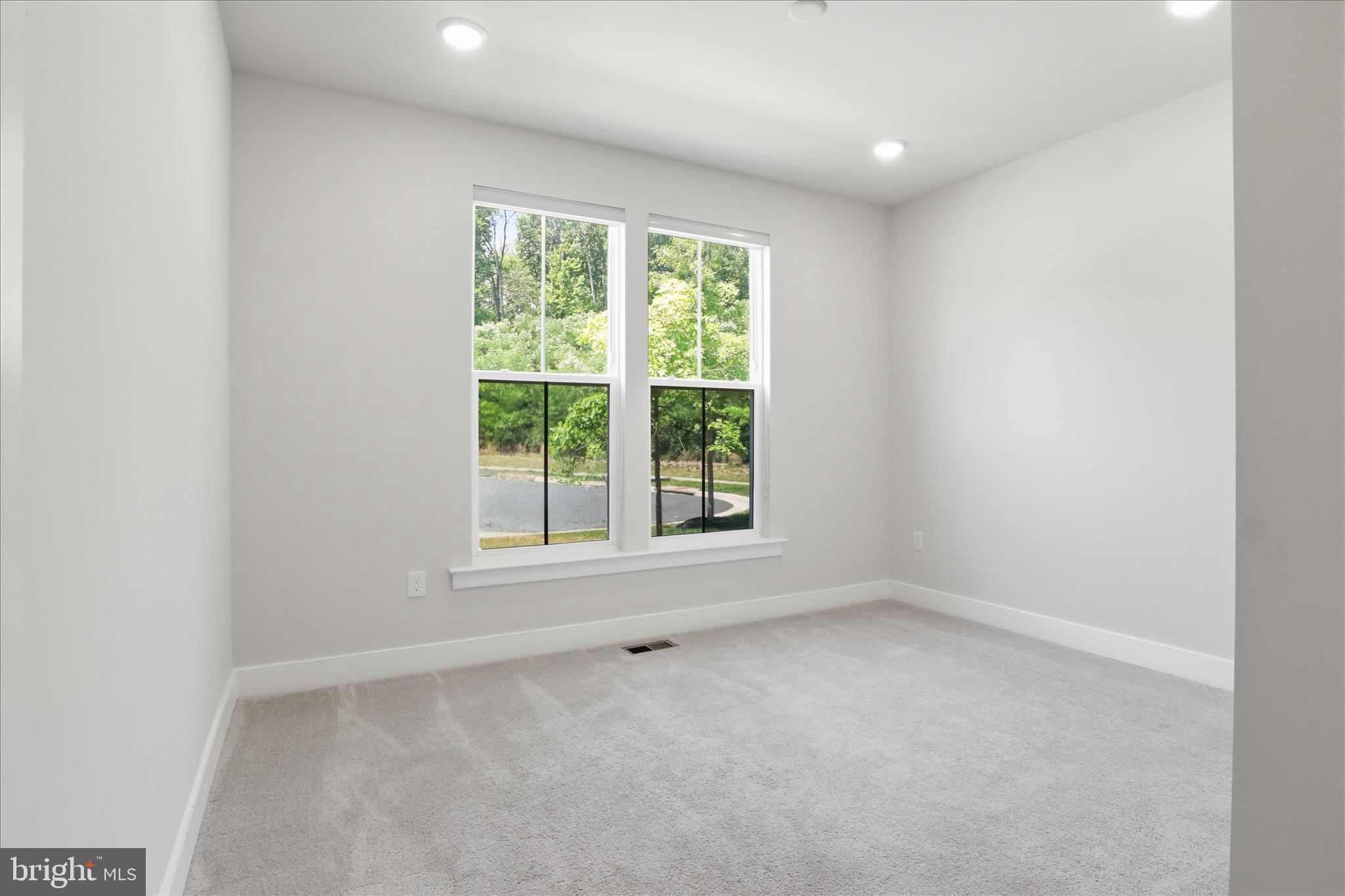 POTOMAC SHORES - Residential