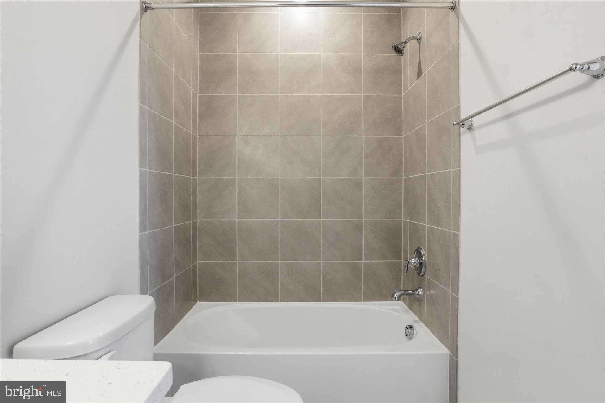 POTOMAC SHORES - Residential