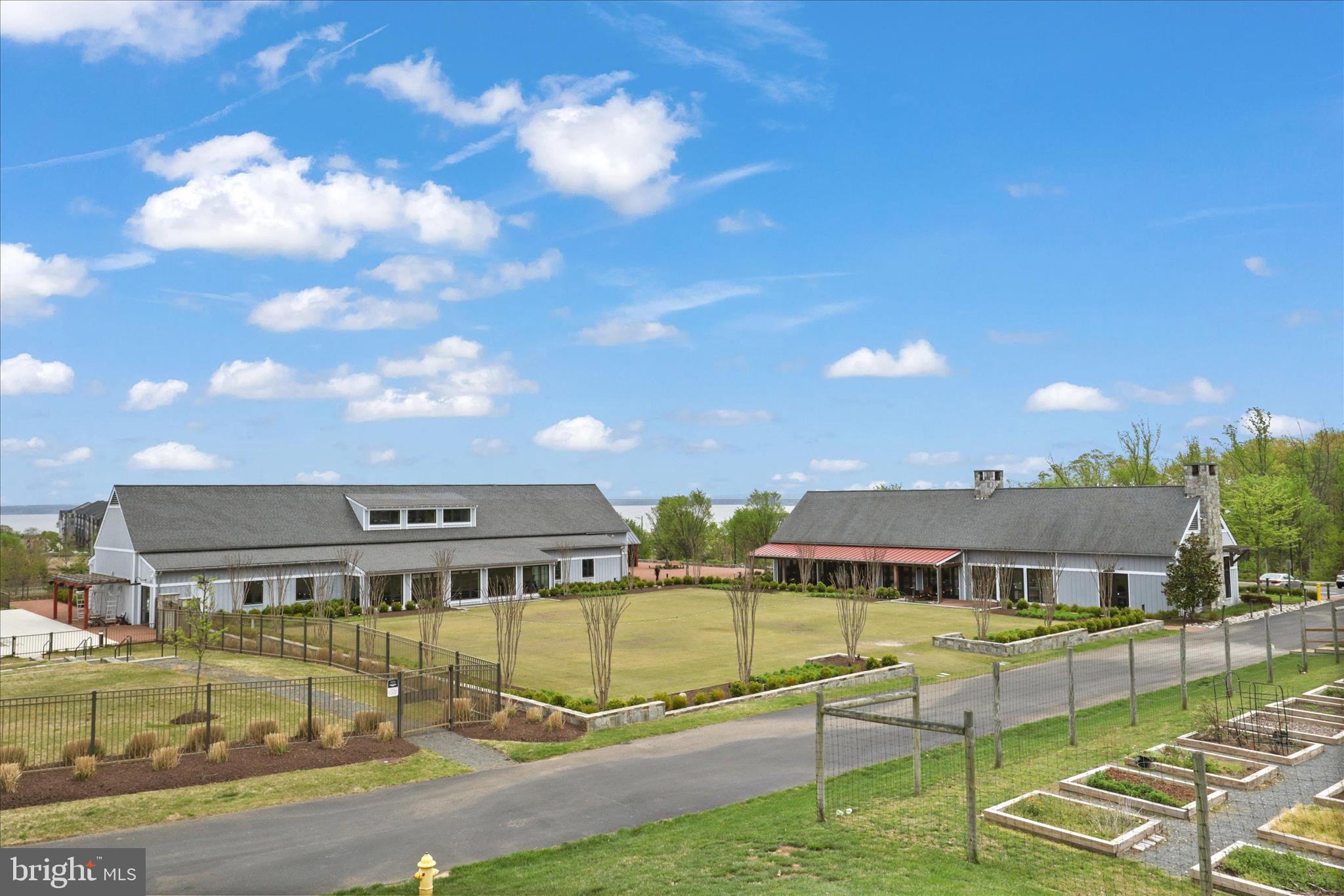 POTOMAC SHORES - Residential