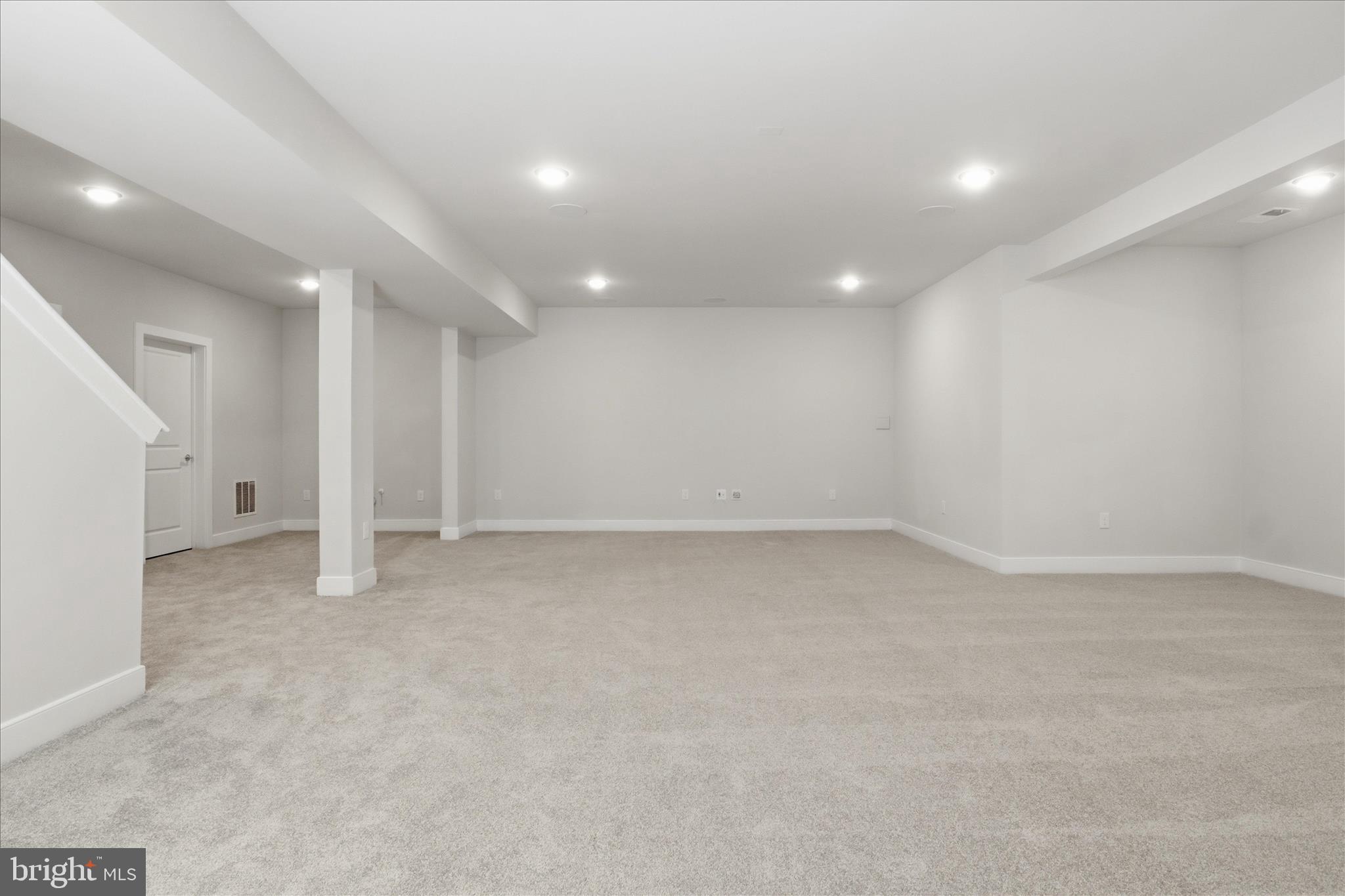 POTOMAC SHORES - Residential