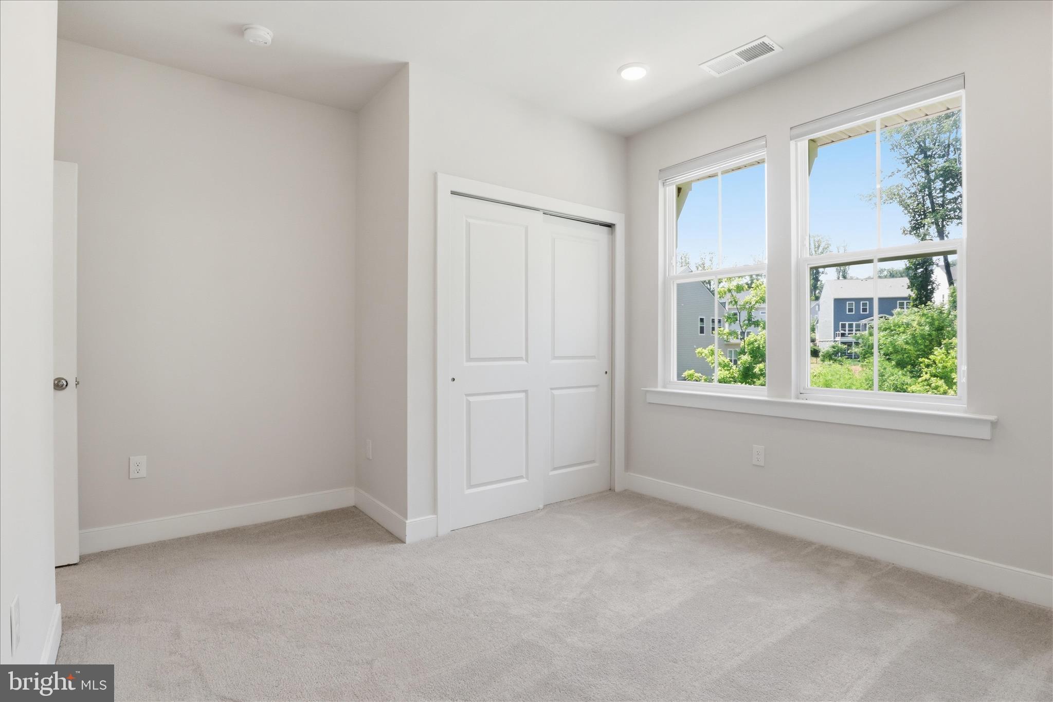 POTOMAC SHORES - Residential