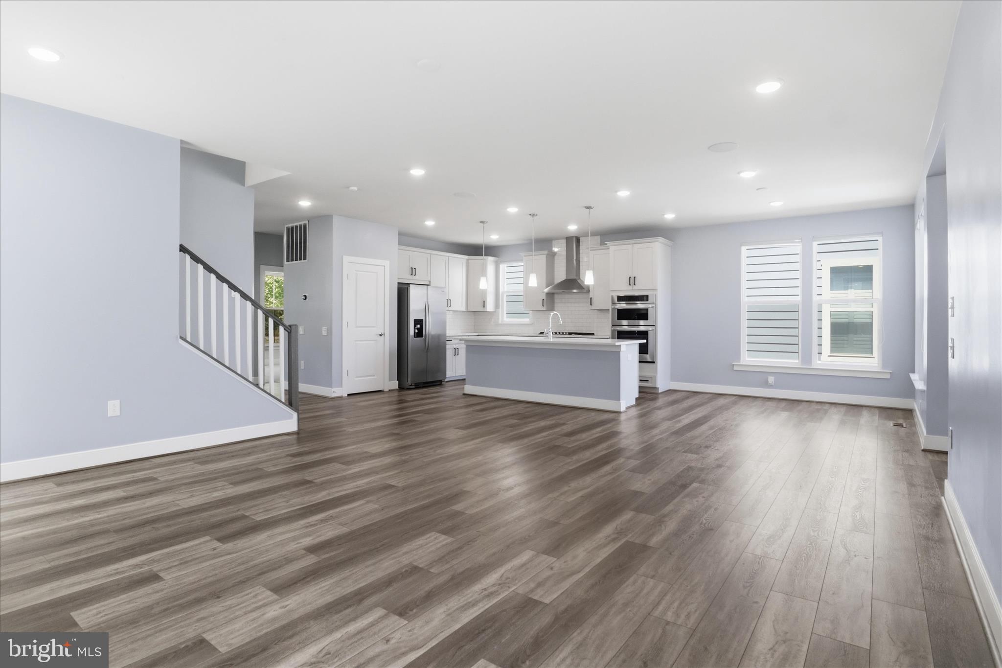 POTOMAC SHORES - Residential