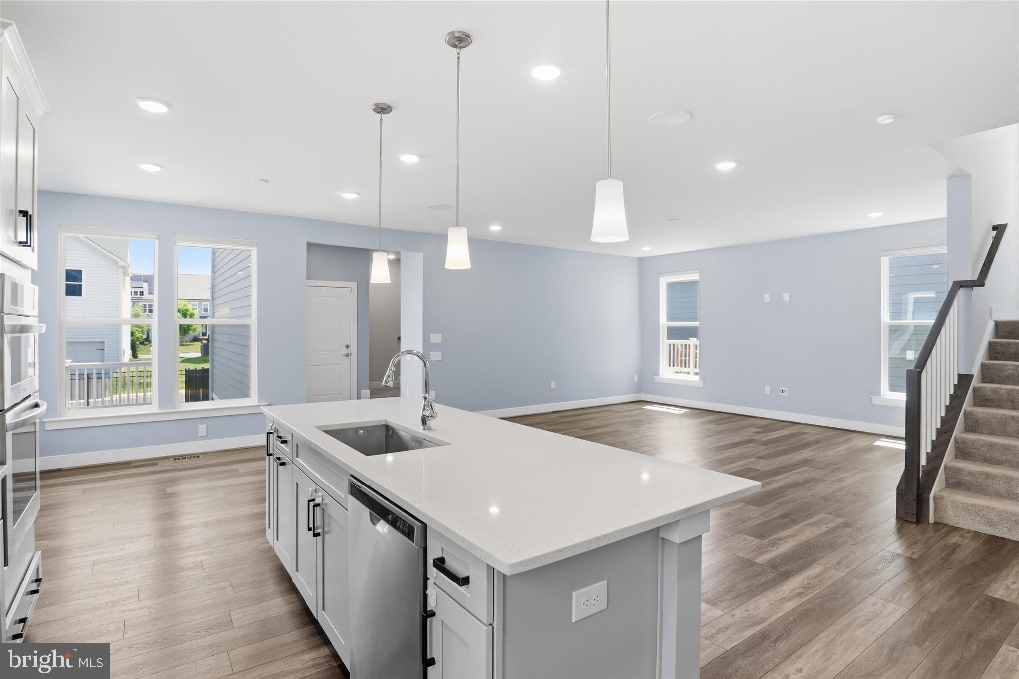 POTOMAC SHORES - Residential