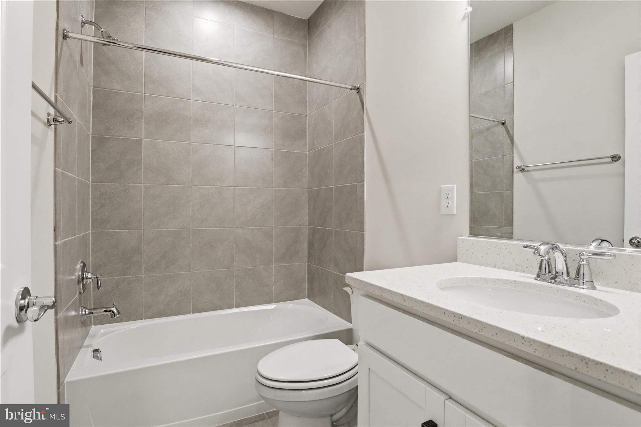 POTOMAC SHORES - Residential