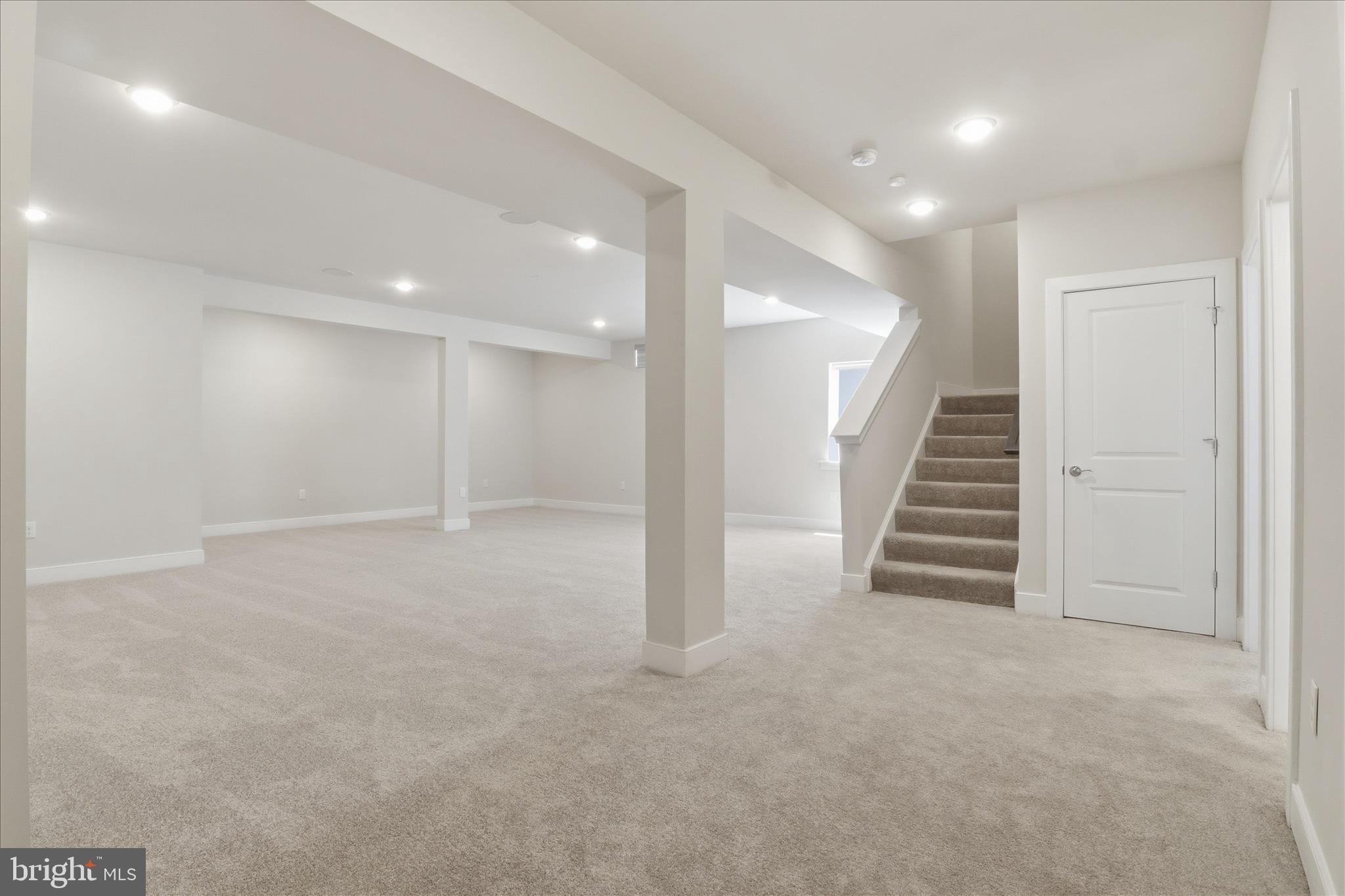 POTOMAC SHORES - Residential