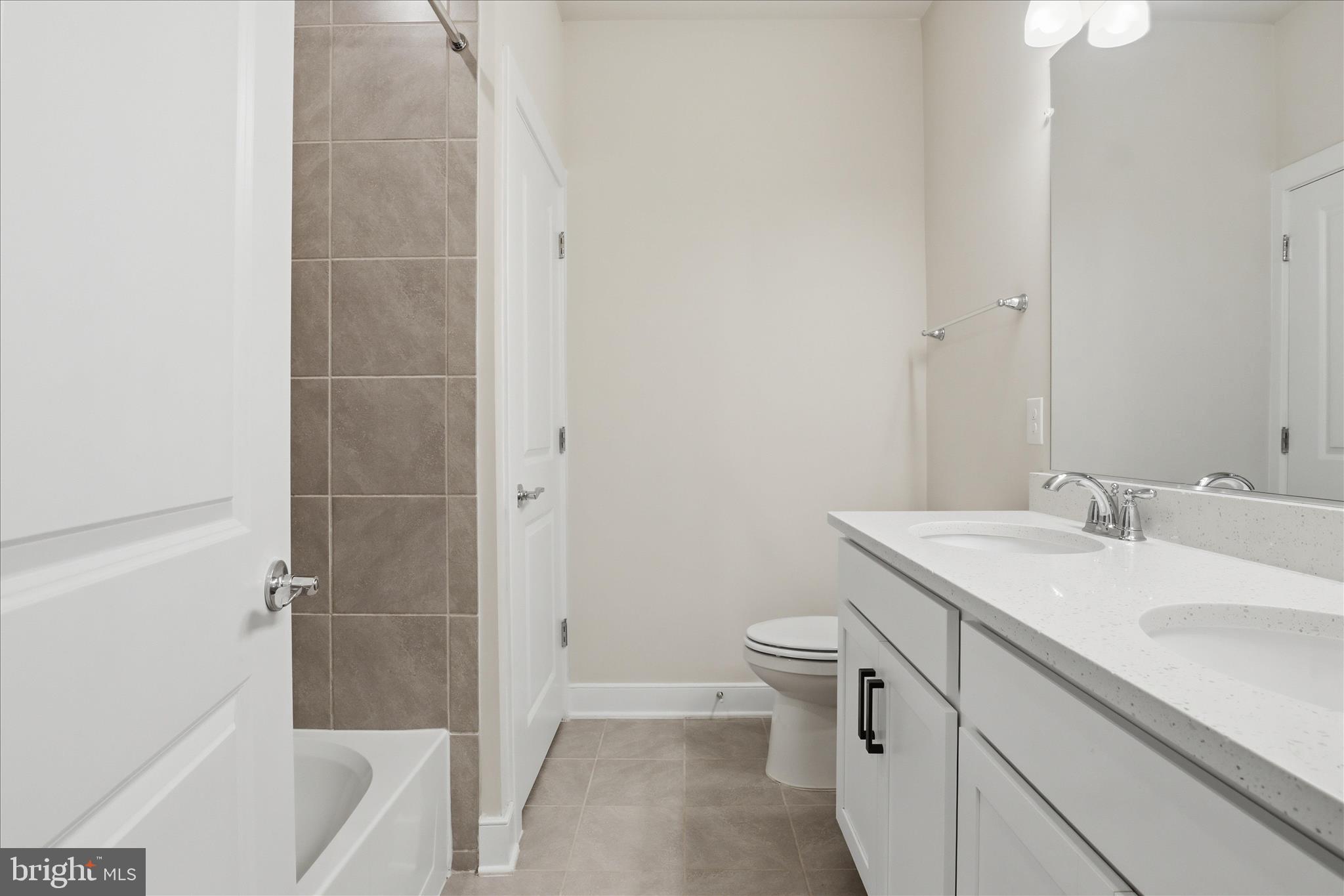 POTOMAC SHORES - Residential