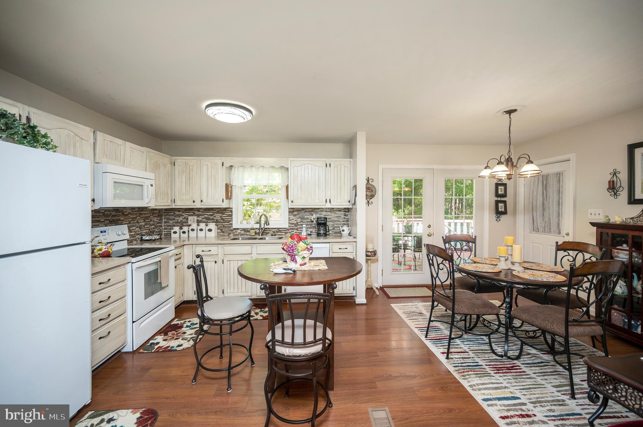 STONEWALL ESTATES - Residential