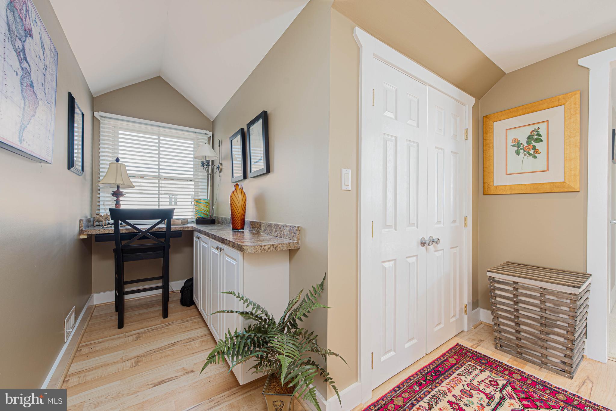 CAINE KEYS II EXT - Residential