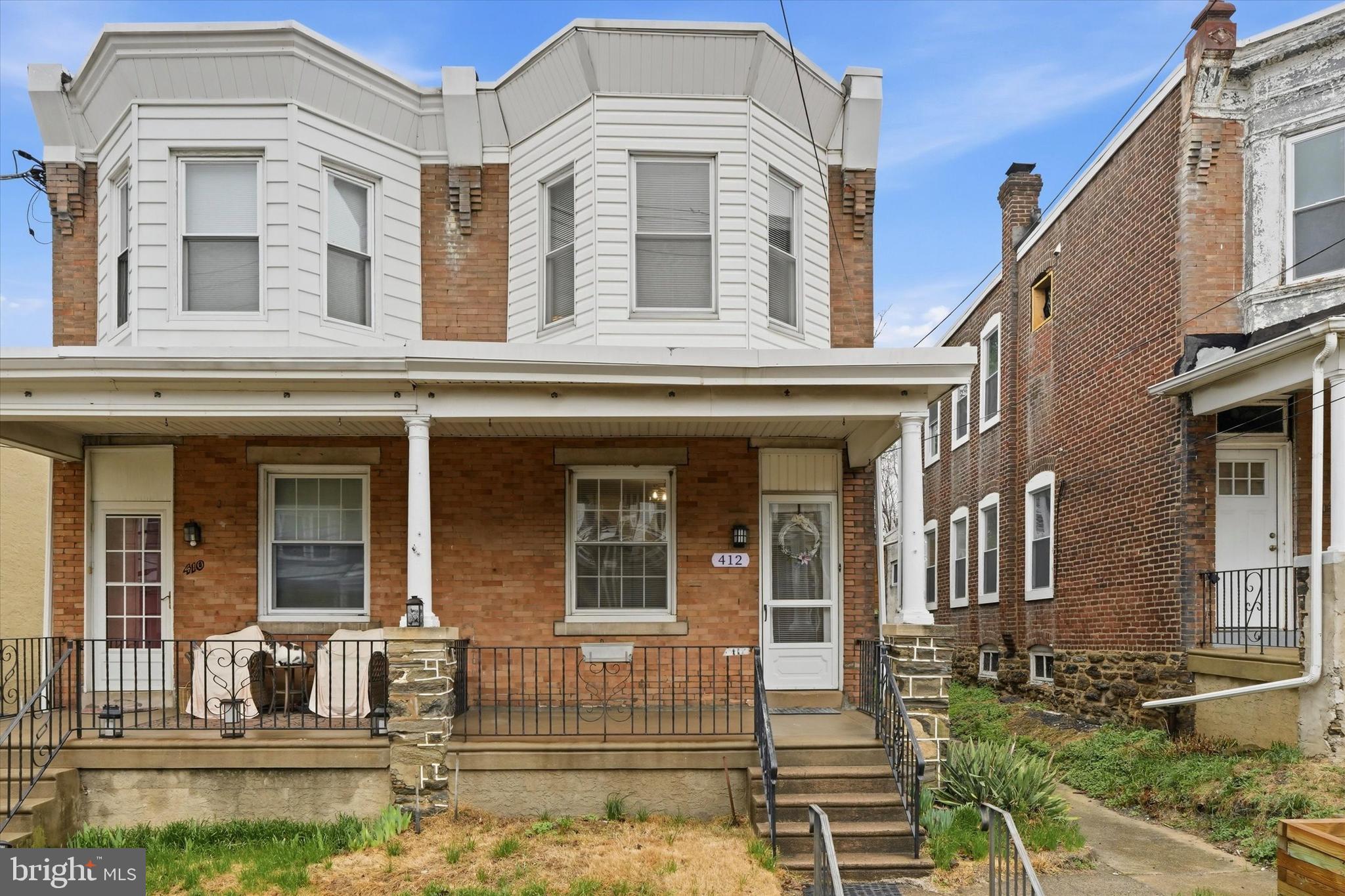 ROXBOROUGH - Residential
