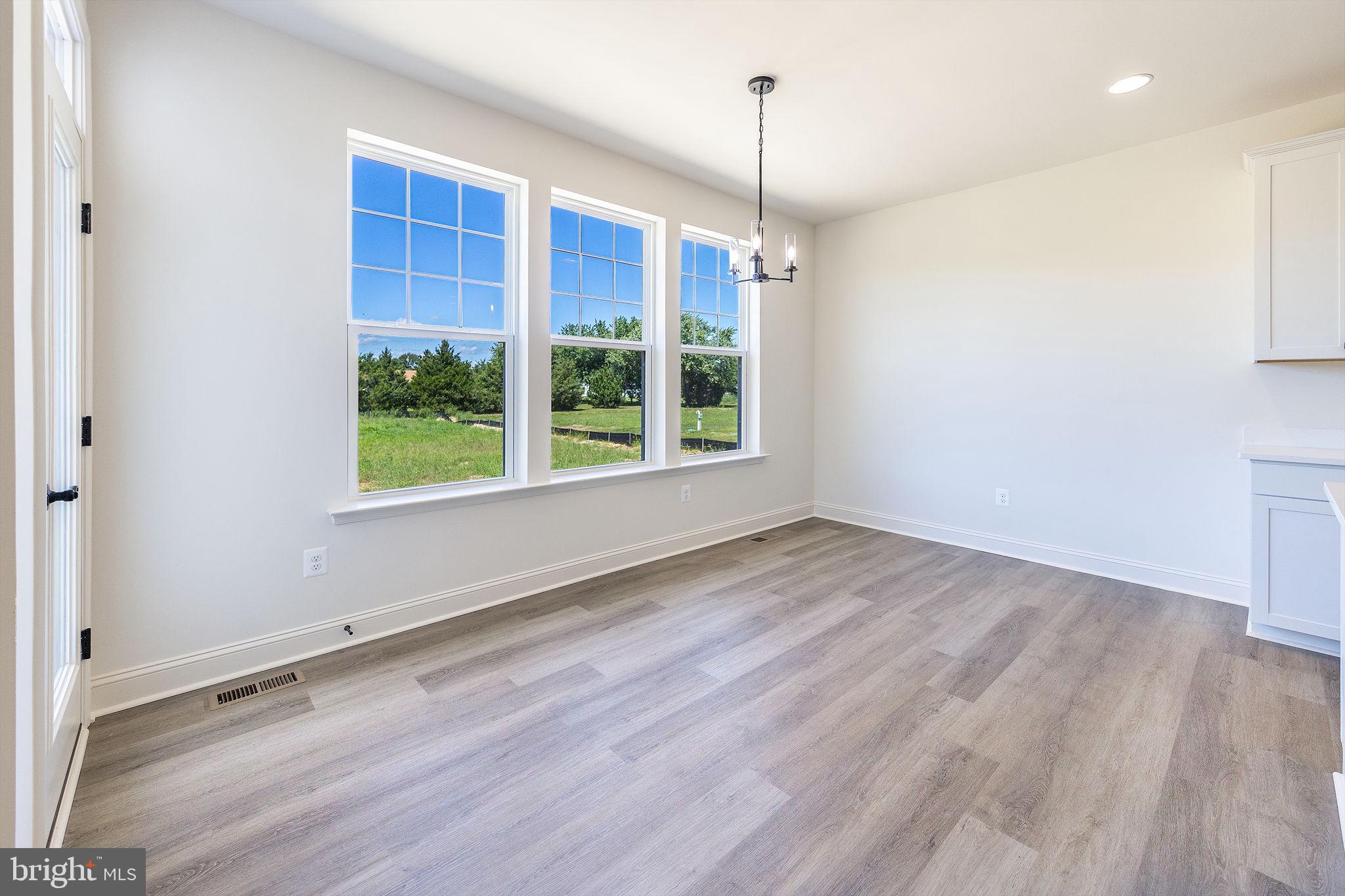 GRAYWOOD SPRINGS - Residential