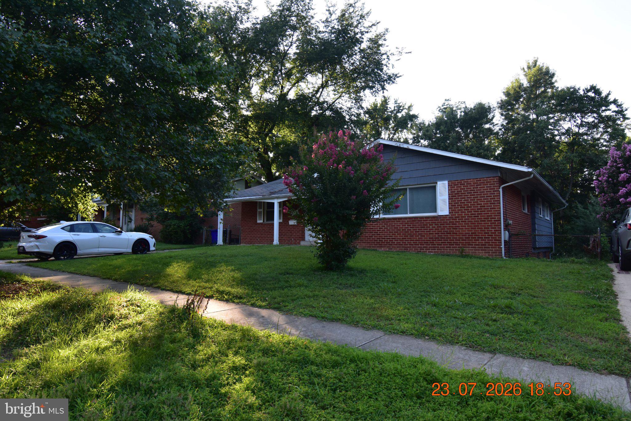 FRANKLIN KNOLLS - Residential
