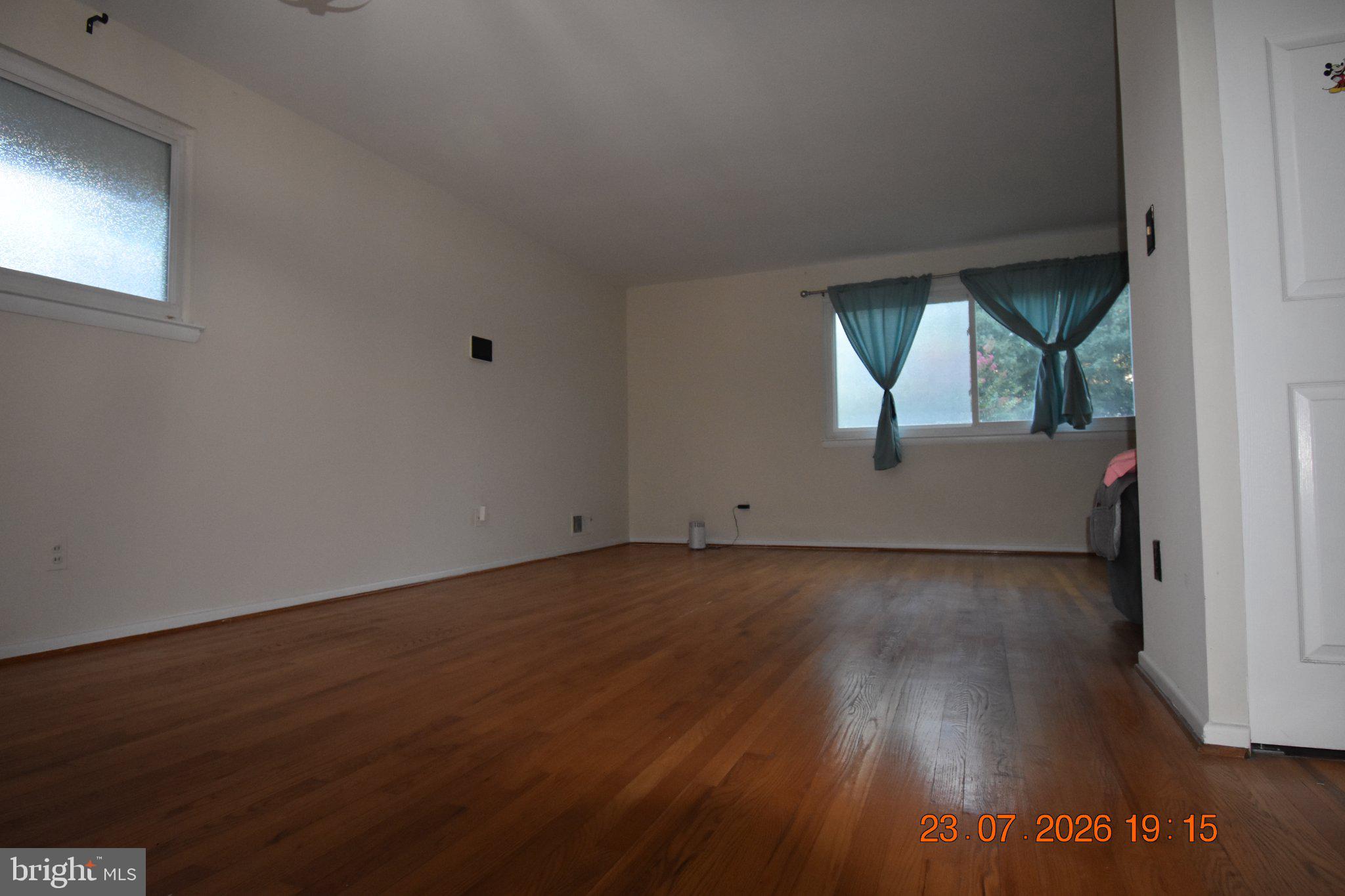 FRANKLIN KNOLLS - Residential