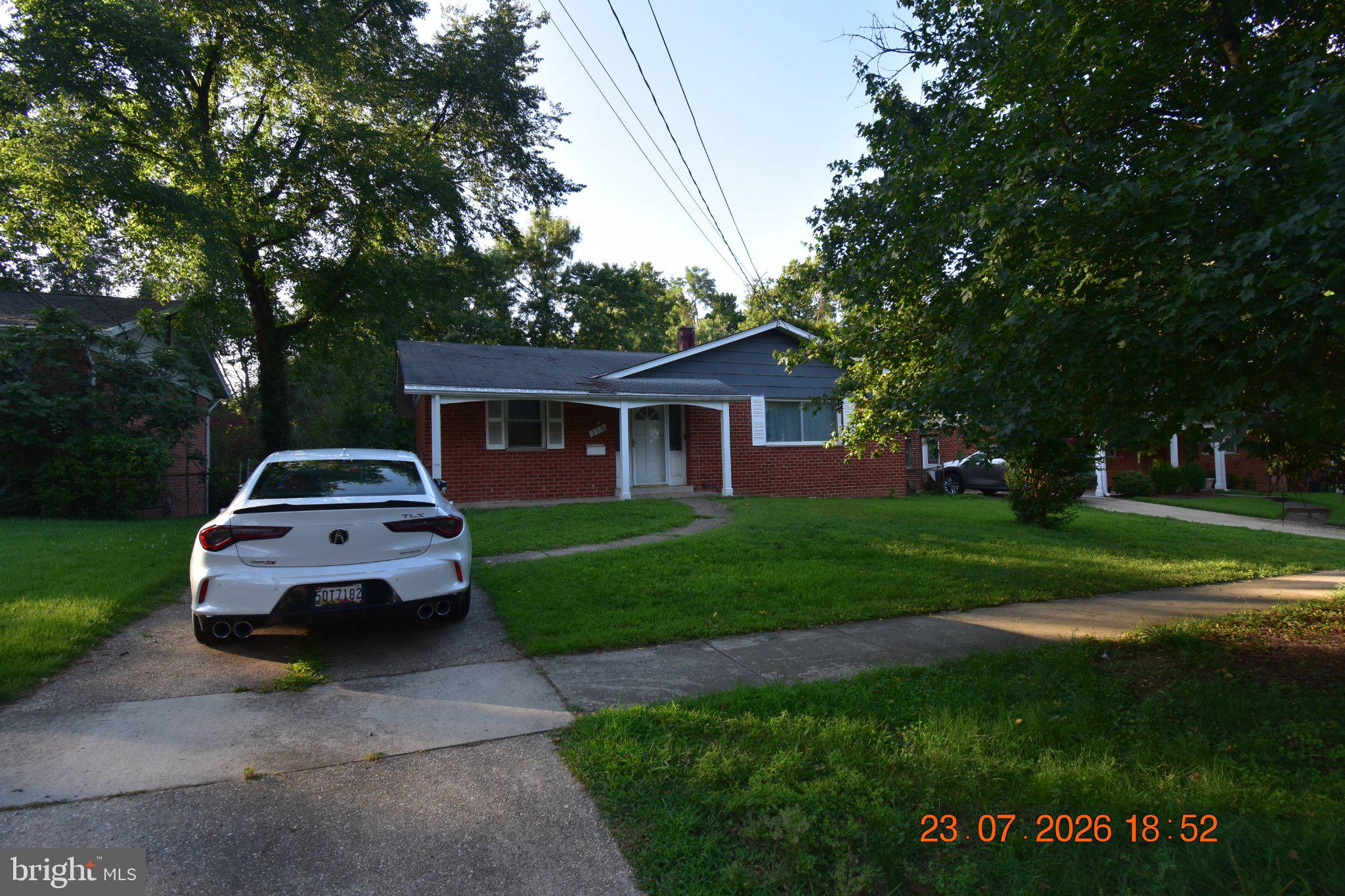 FRANKLIN KNOLLS - Residential