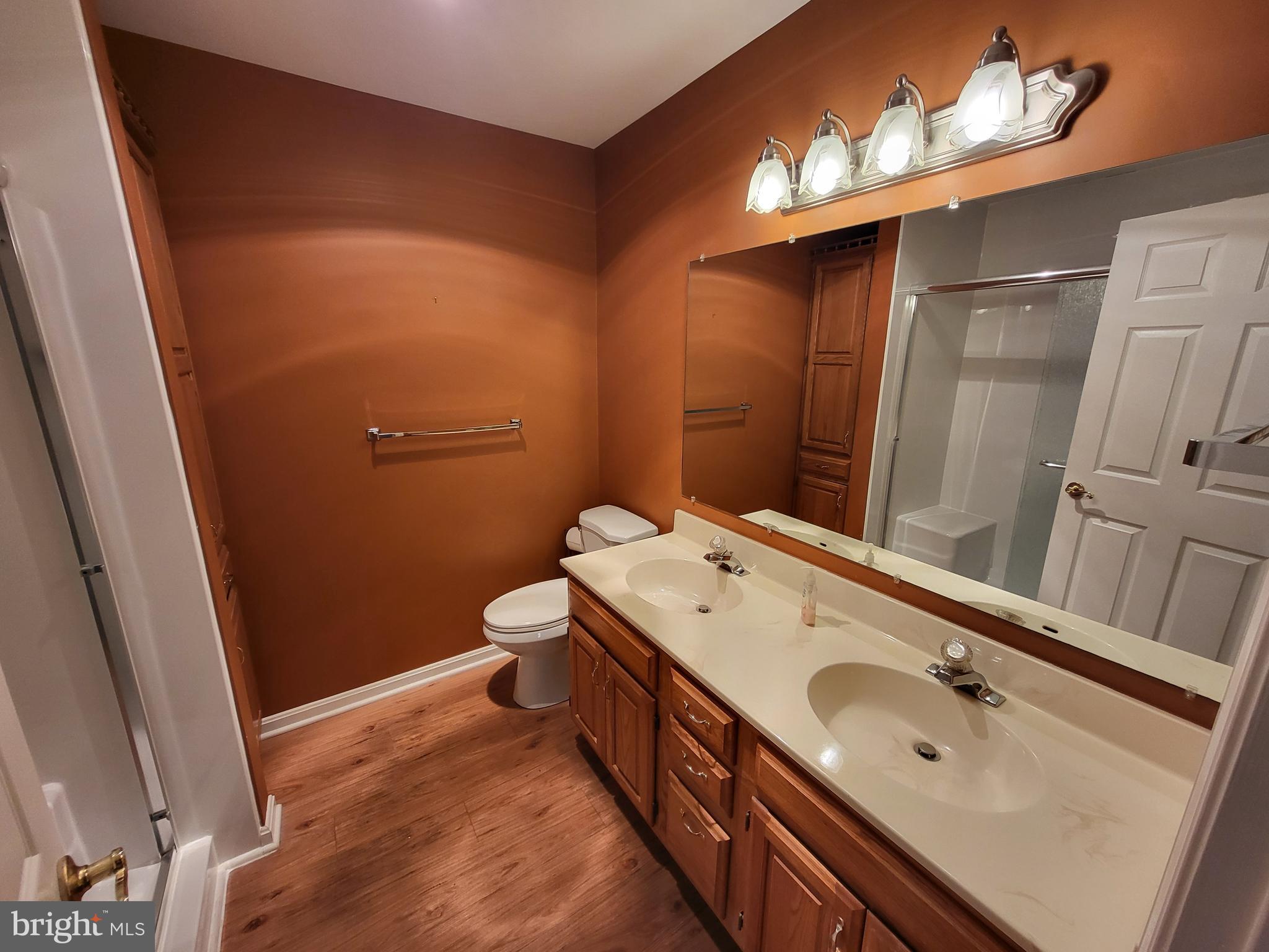 COLDBROOK - Residential