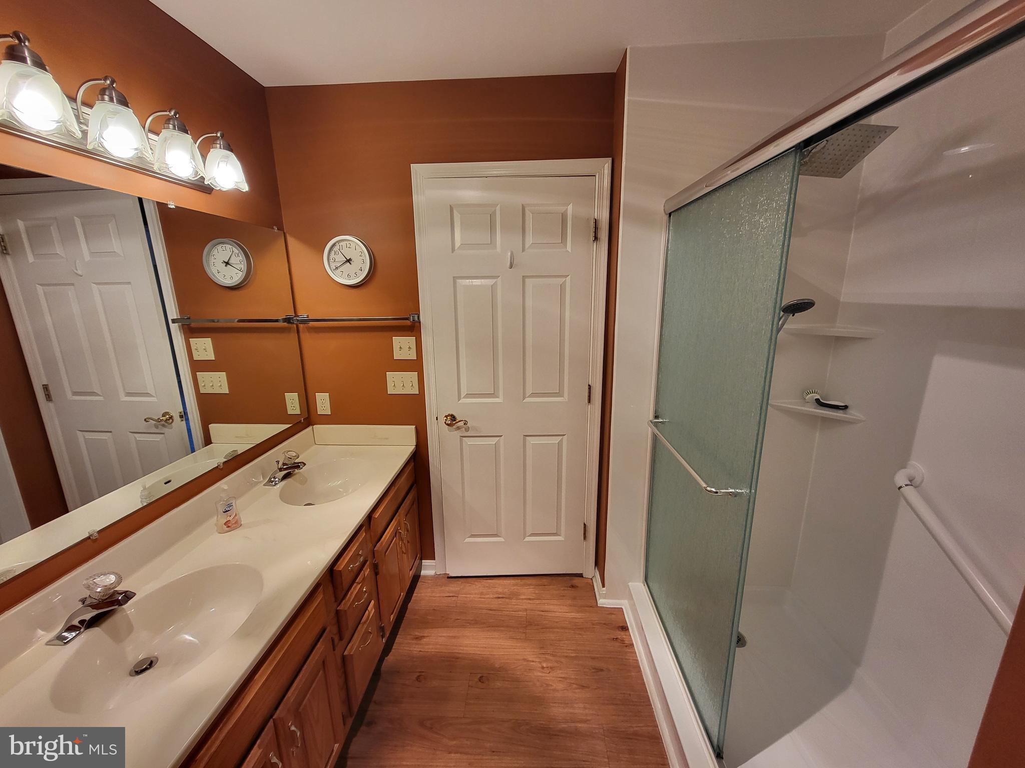COLDBROOK - Residential